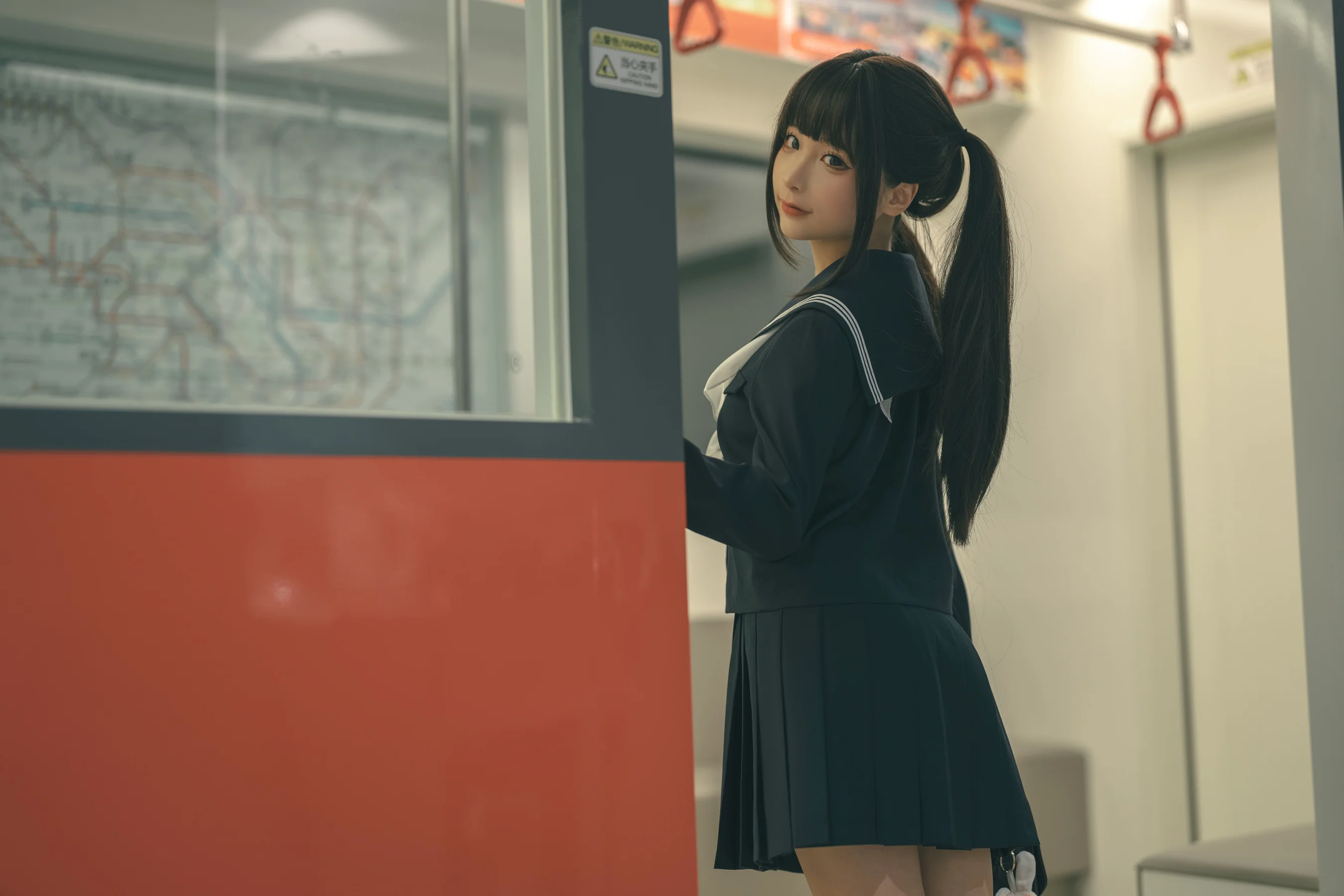 知名Coser@蠢沫沫 任务 - 爱照片