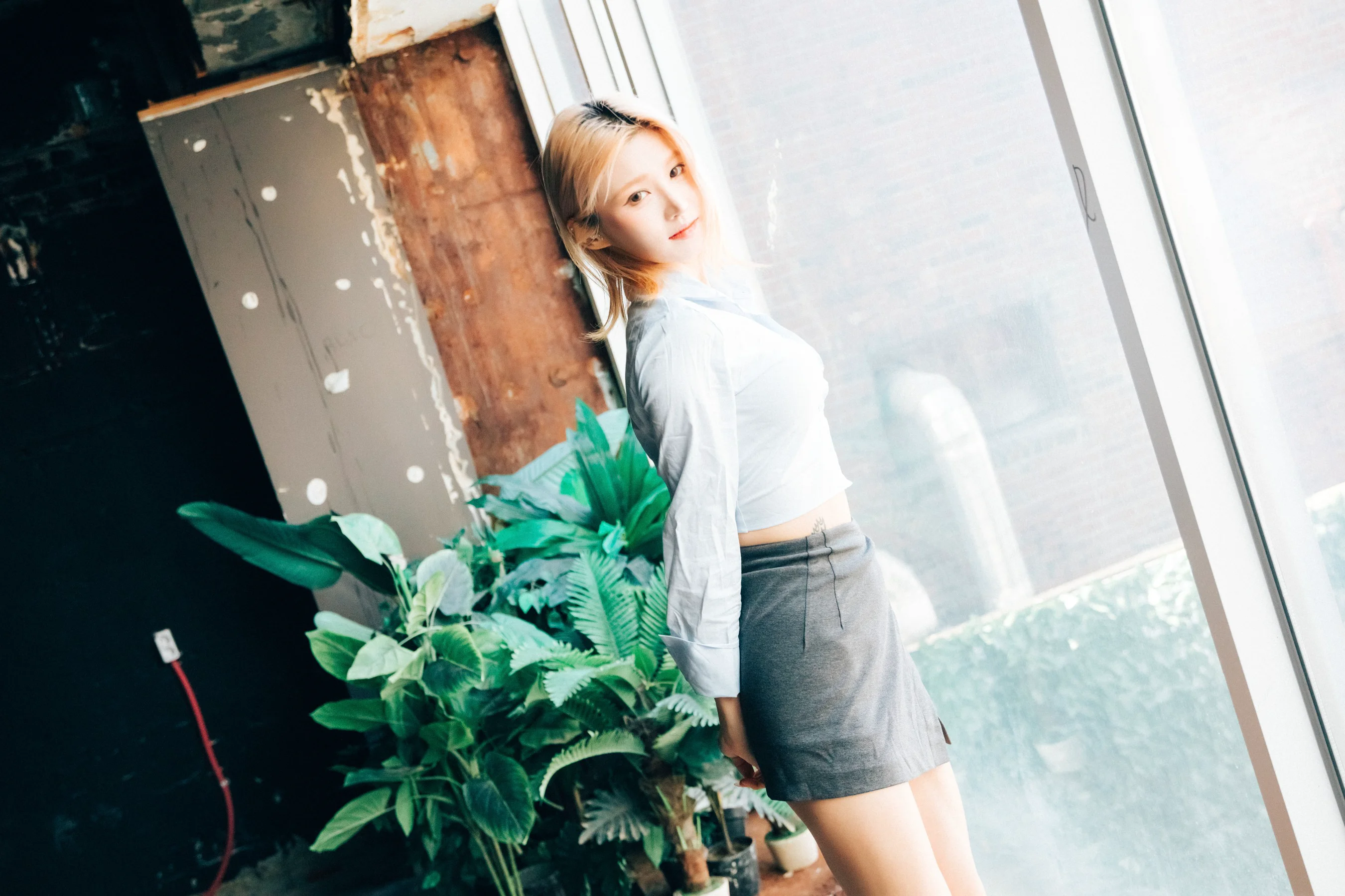 [Loozy] Taeri – Enslave (+S.Ver) - 爱照片