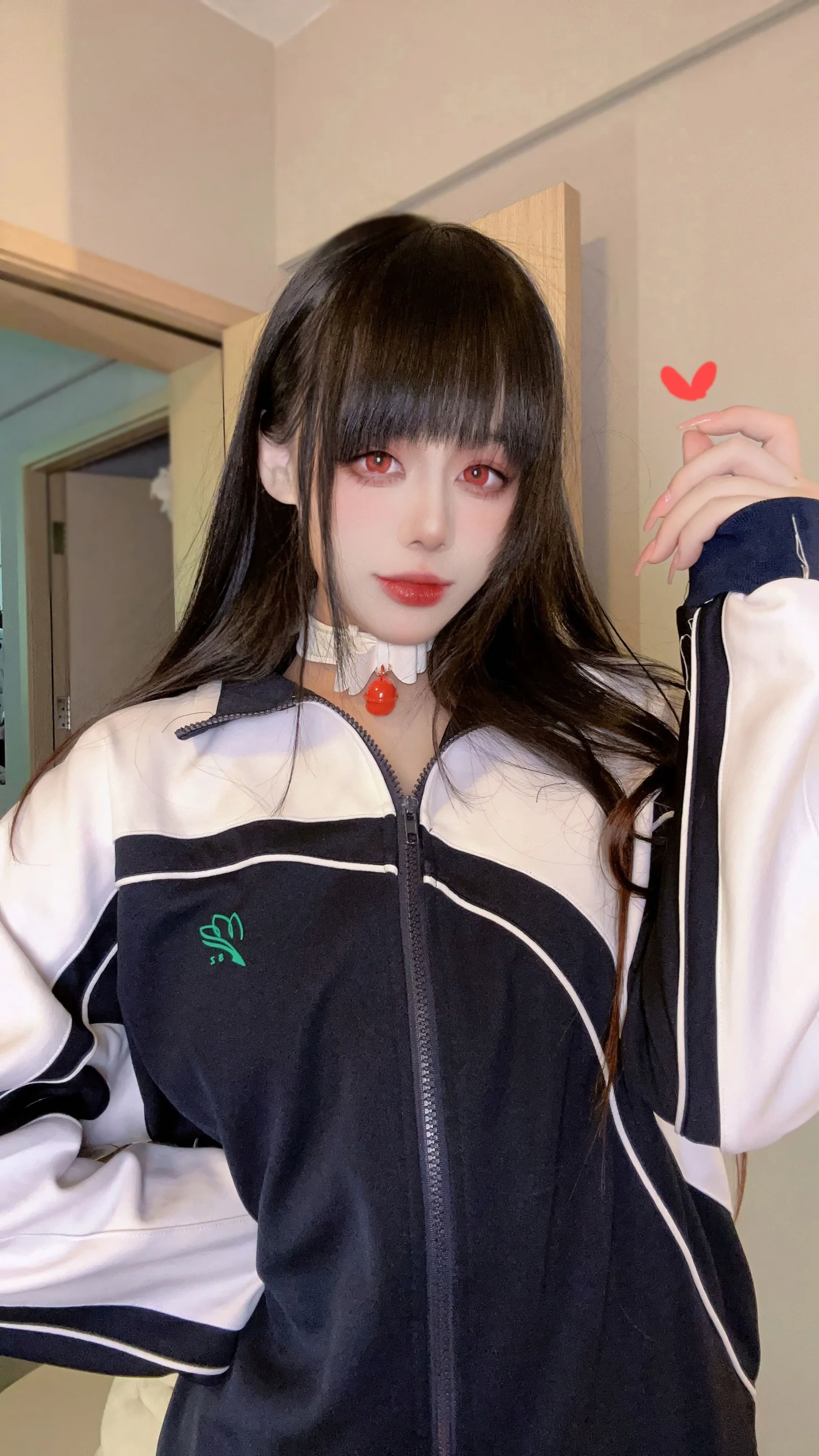 九言 – 白色体操服 - 爱照片