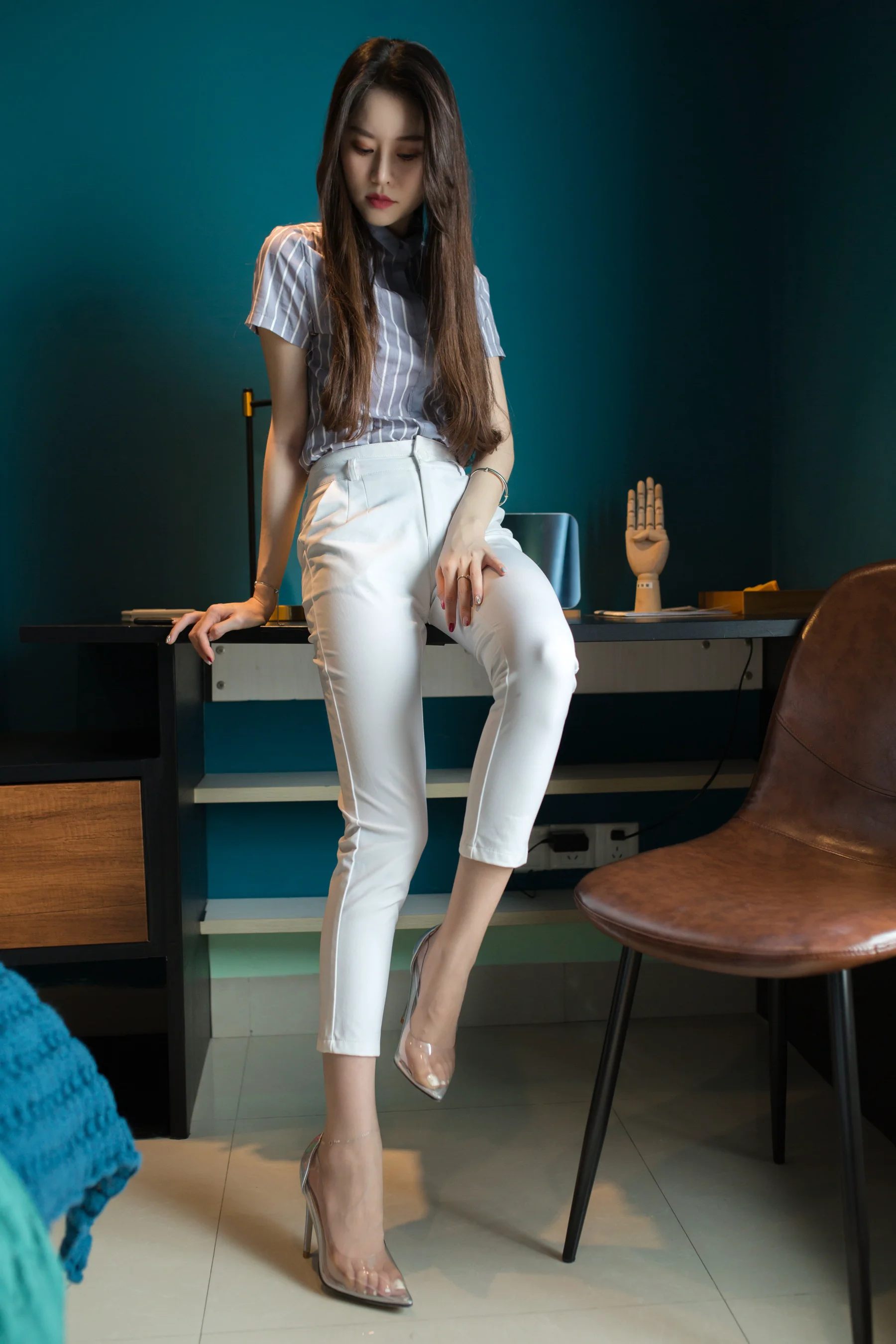 SIA不吃鱼 微密圈 04月13日 #嘉宾专享帖# 肉丝足尖 - 爱照片