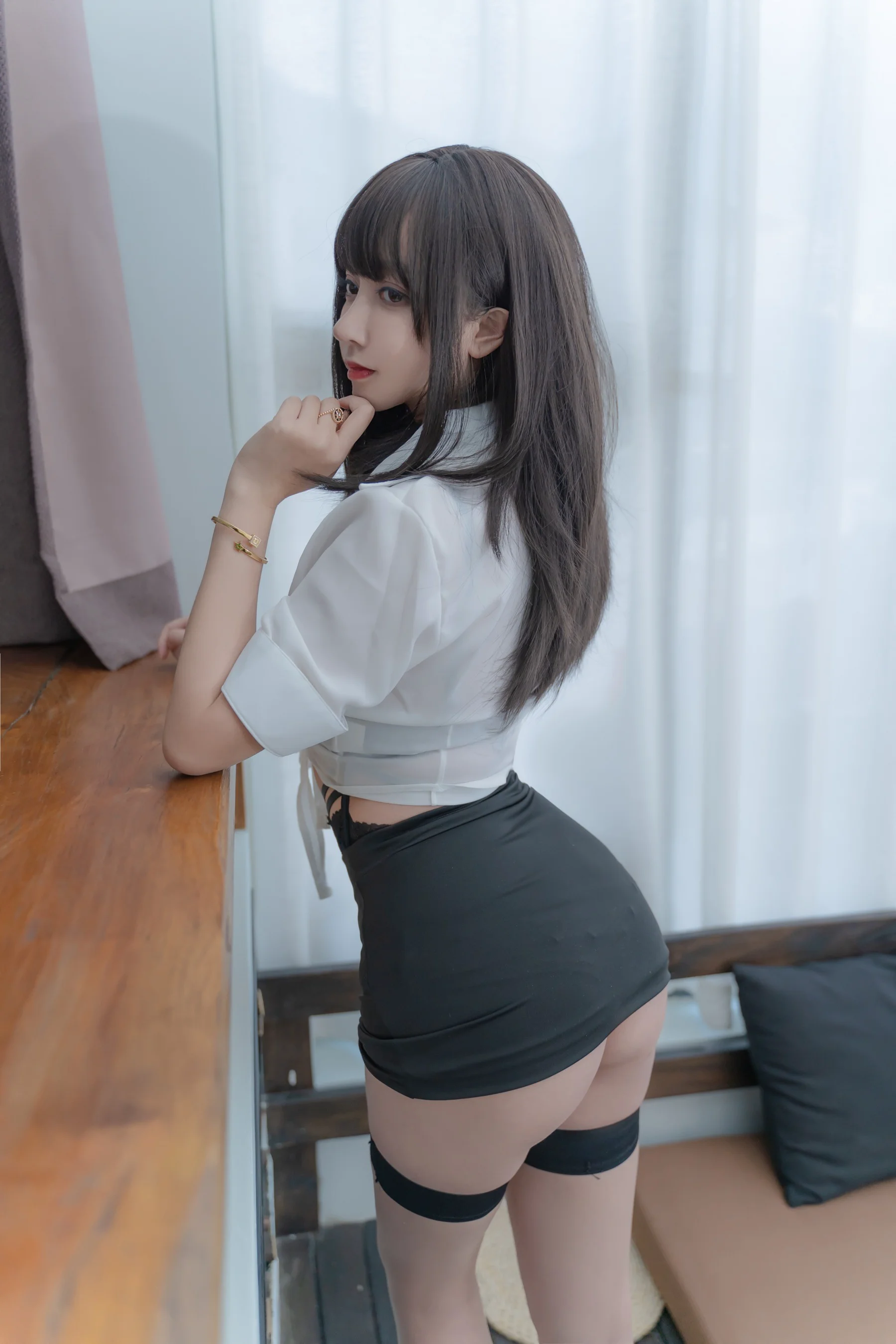 过期米线线喵 – 职场新人 - 爱照片