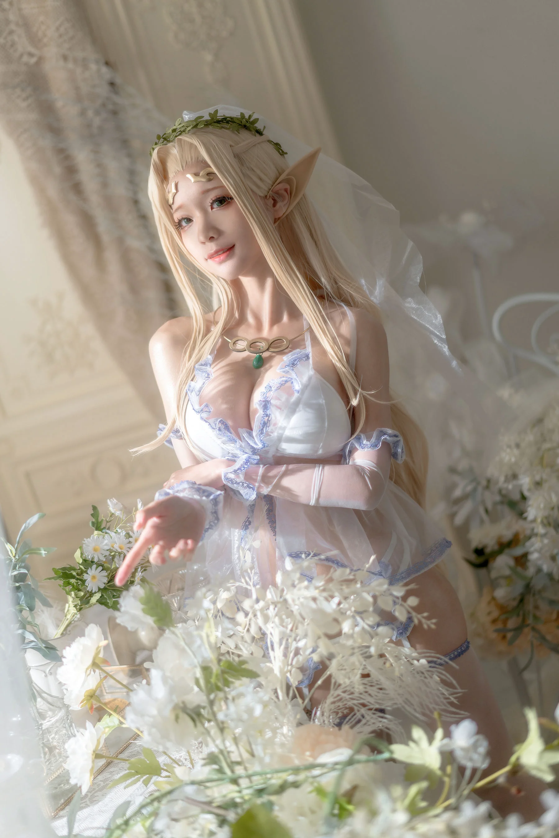 [网红COSER写真] 动漫博主蠢沫沫 – 白精灵 婚纱 - 爱照片