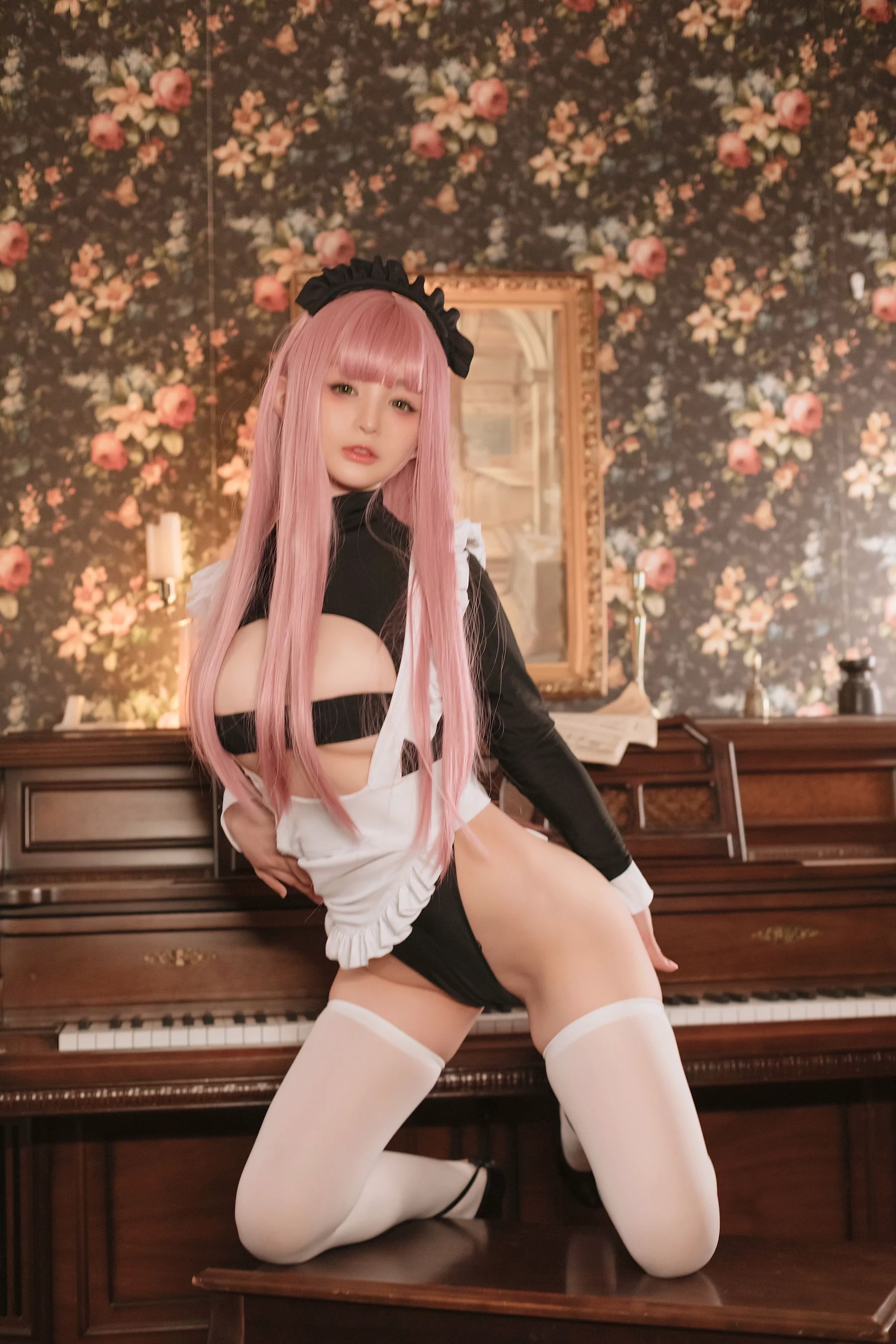 [网红COSER写真] 桜井宁宁 – 复古女仆 套图 - 爱照片
