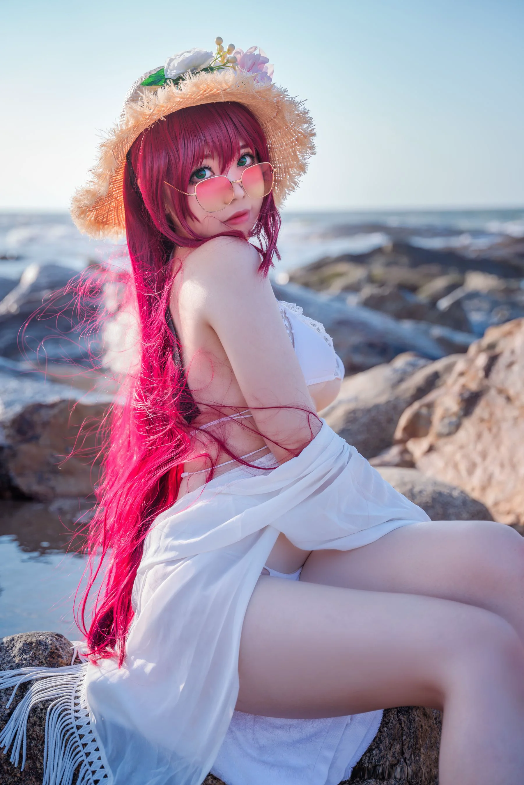 [网红COSER] 啊日日_Ganlory – 絮库夫泳装 - 爱照片
