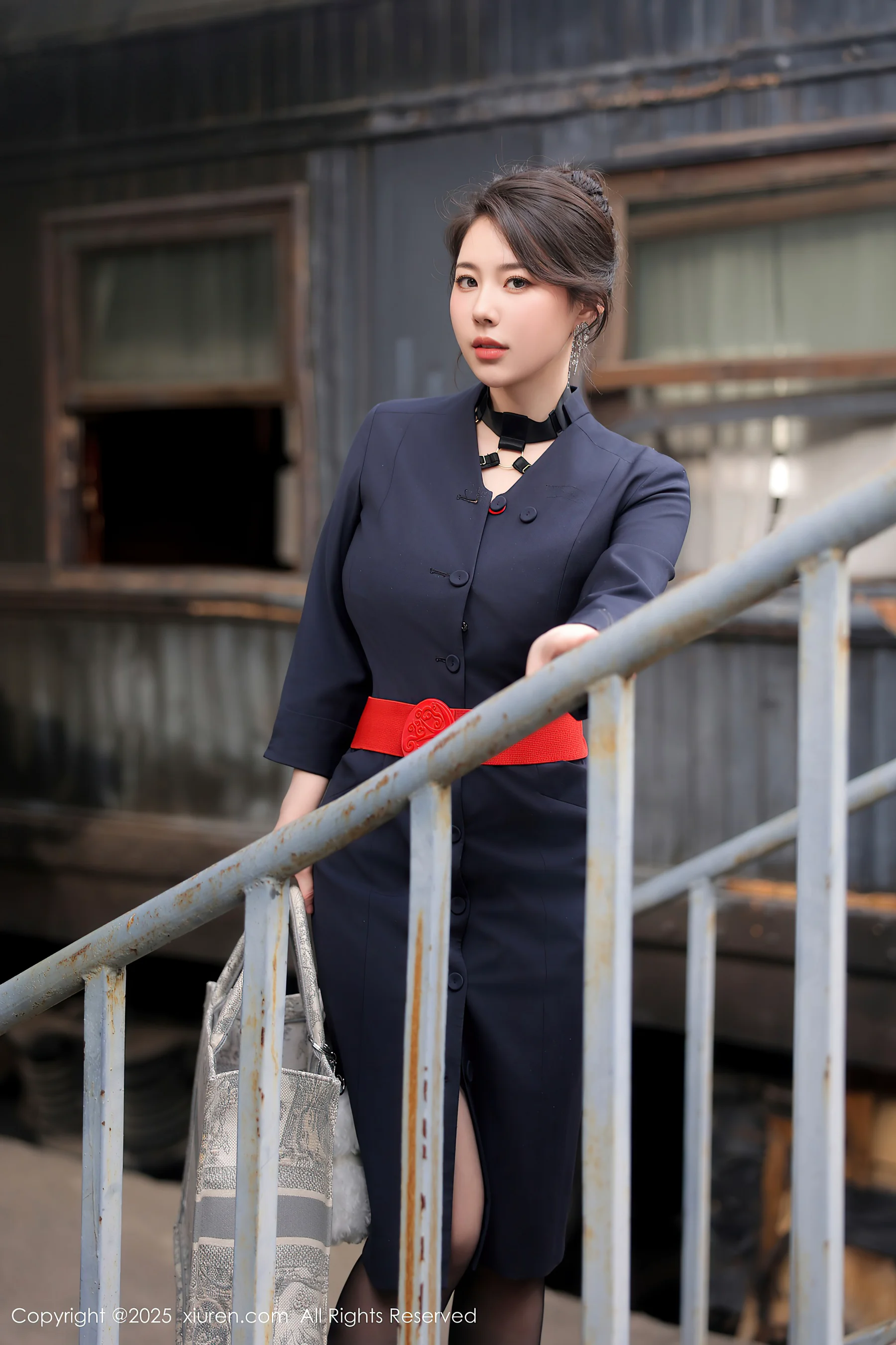 [XiuRen秀人网] No.10155 白茹雪abby 空姐制服 - 爱照片