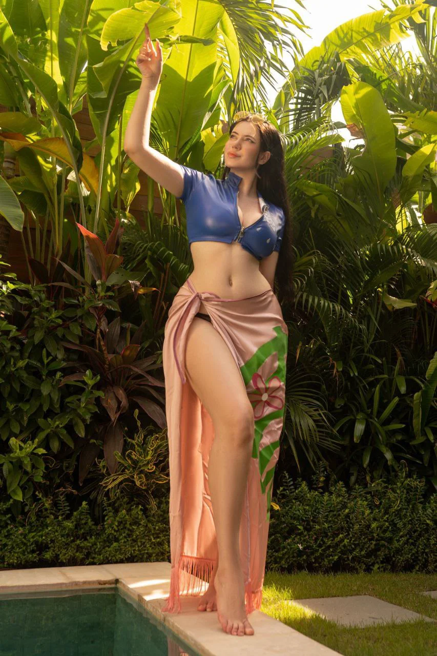 Alina Becker – Nico Robin - 爱照片
