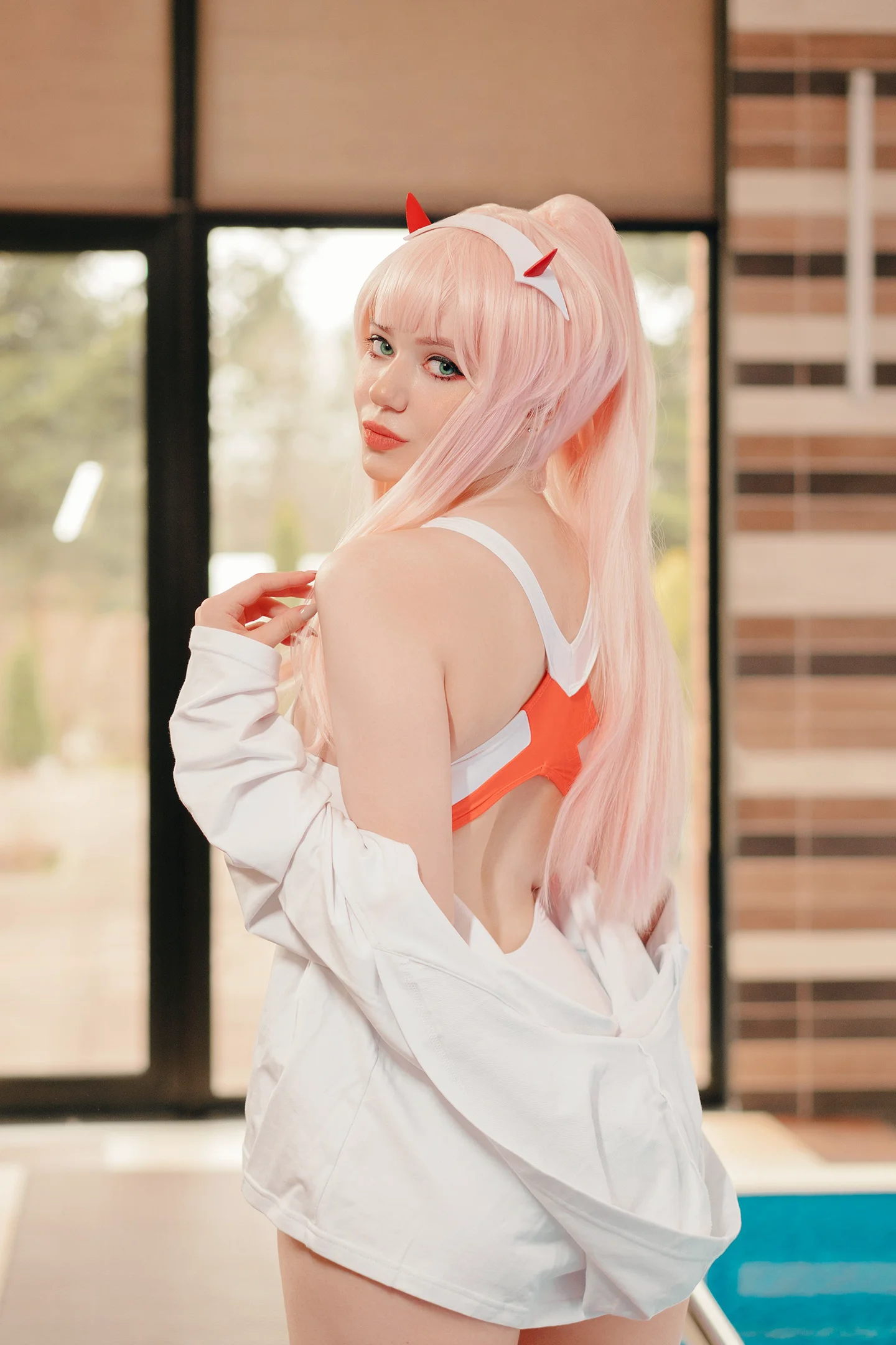 [ДарьяМезенцева] Alina Becker – Darling In The Franxx. Zero Two. Swimming pool - 爱照片