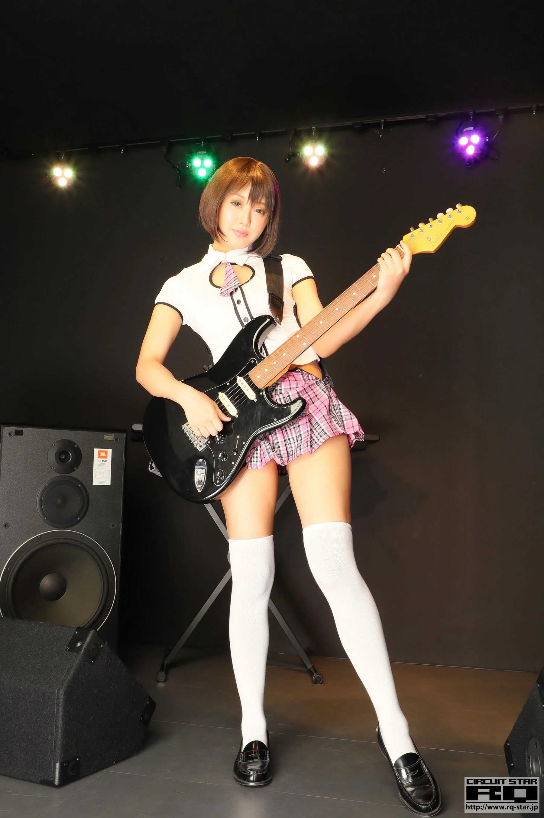 Ahane 亜羽音《School Girl》 [RQ-STAR] 写真集 - 爱照片