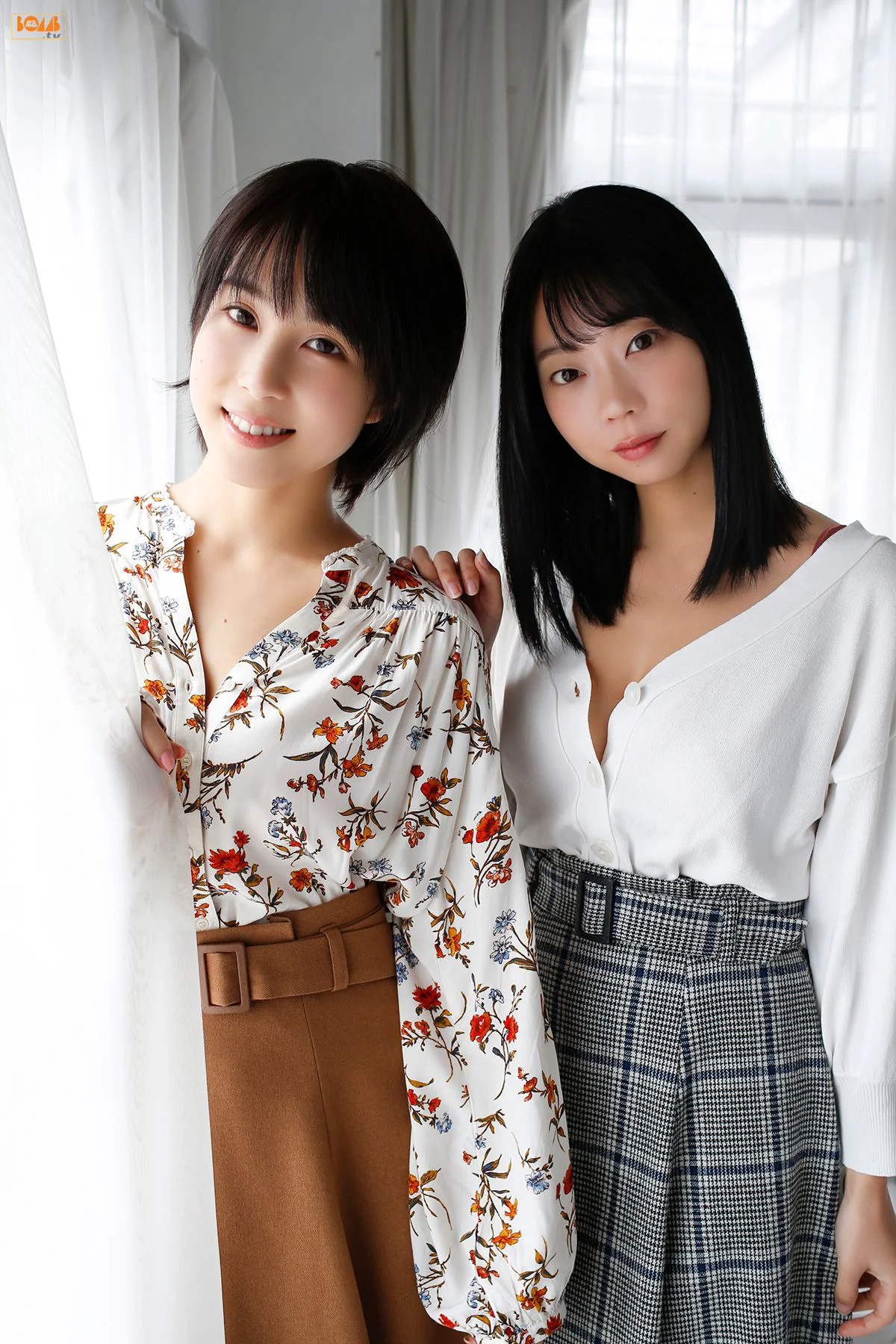犬童美乃梨 & 青山ひかる 1st+2nd+3rd [BOMB.tv] 写真集 - 爱照片