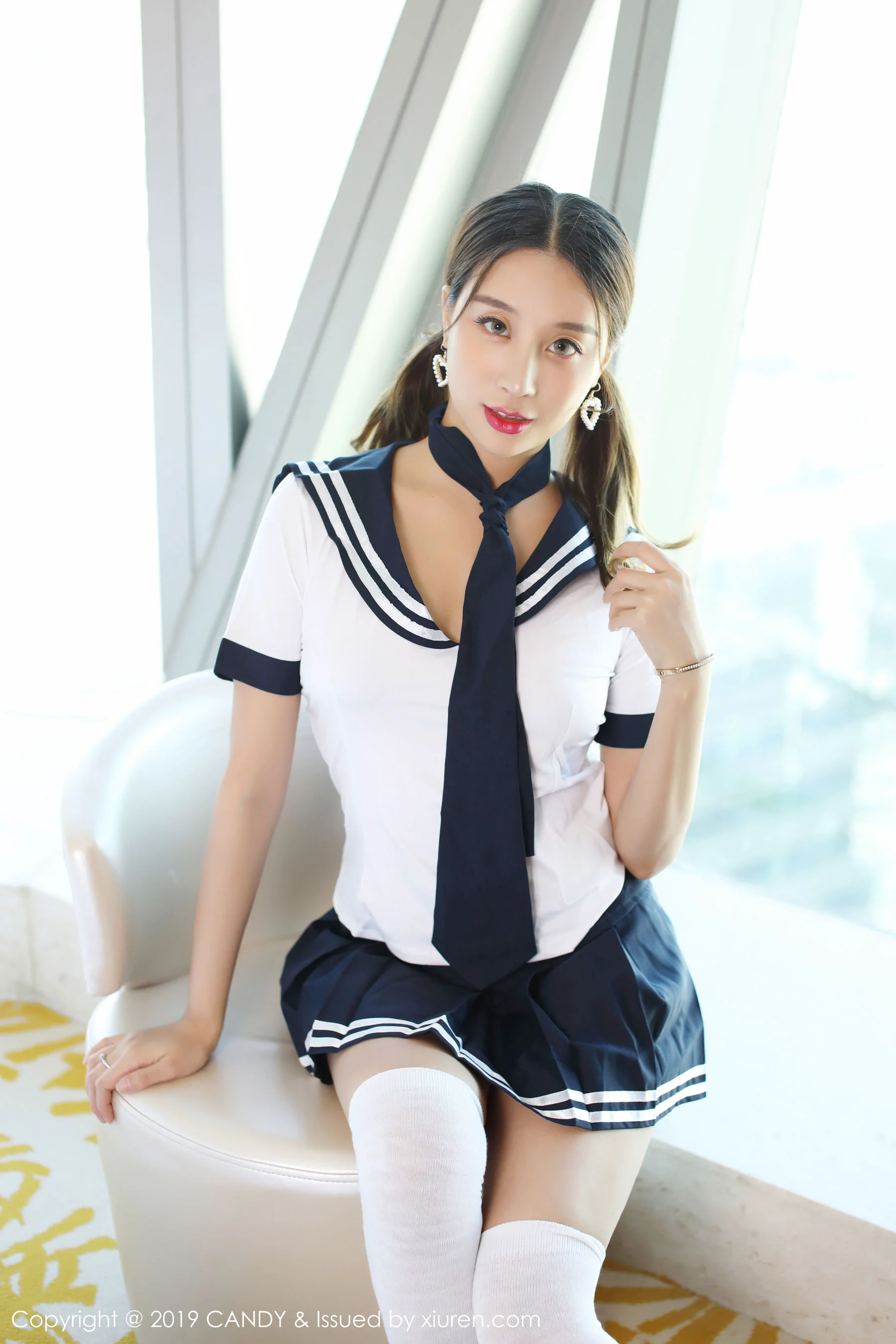 筱慧《清纯学生制服与丁字裤》 [糖果画报CANDY] Vol.073 写真集 - 爱照片
