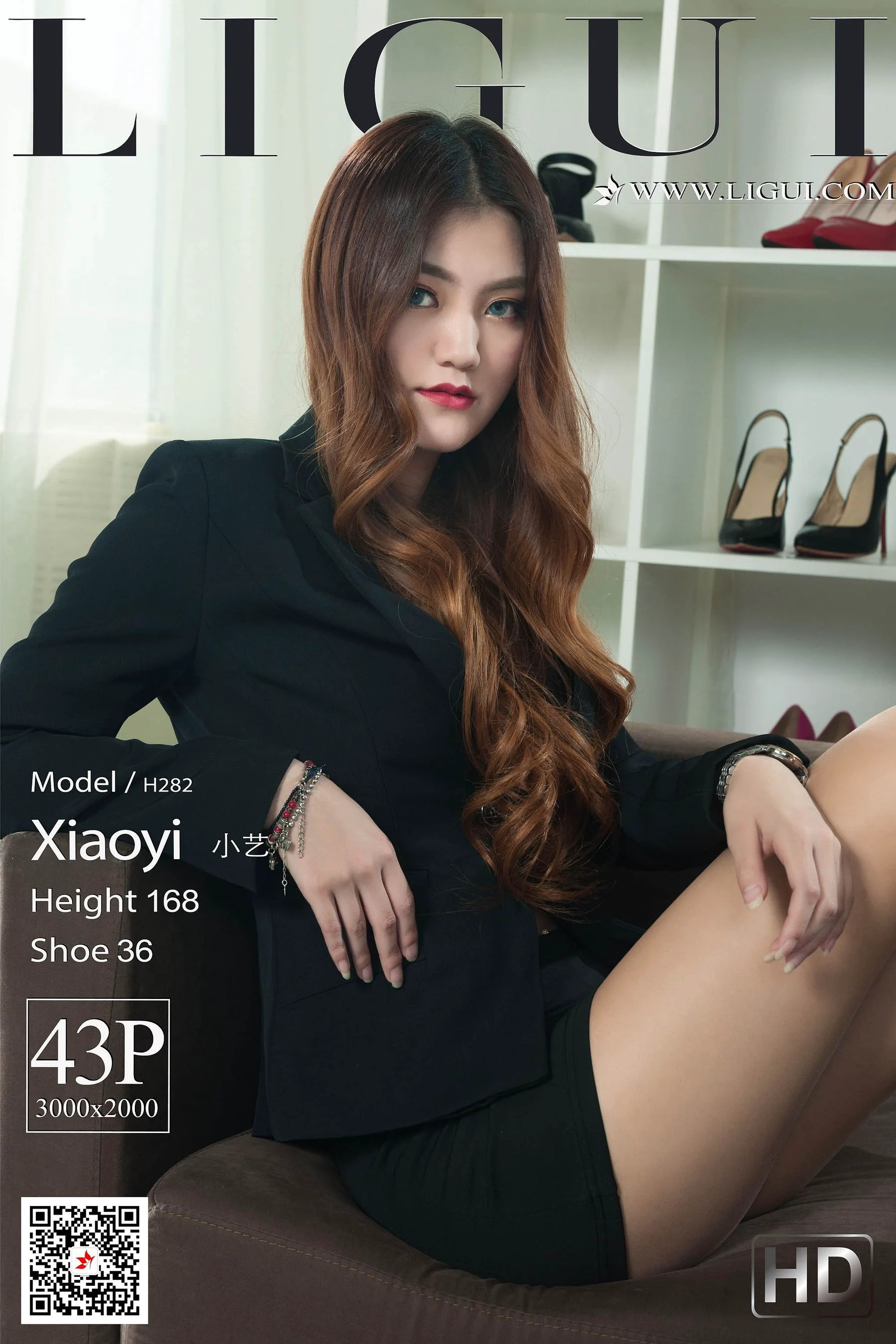 Model 小艺《肉丝袜OL》 [丽柜Ligui] 写真集 - 爱照片