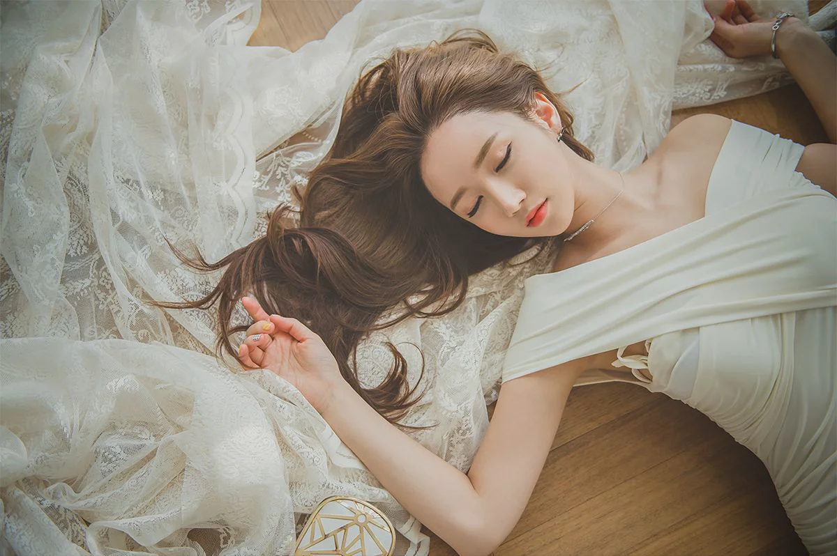 李妍静《绝美高雅气质女神3》写真集 - 爱照片