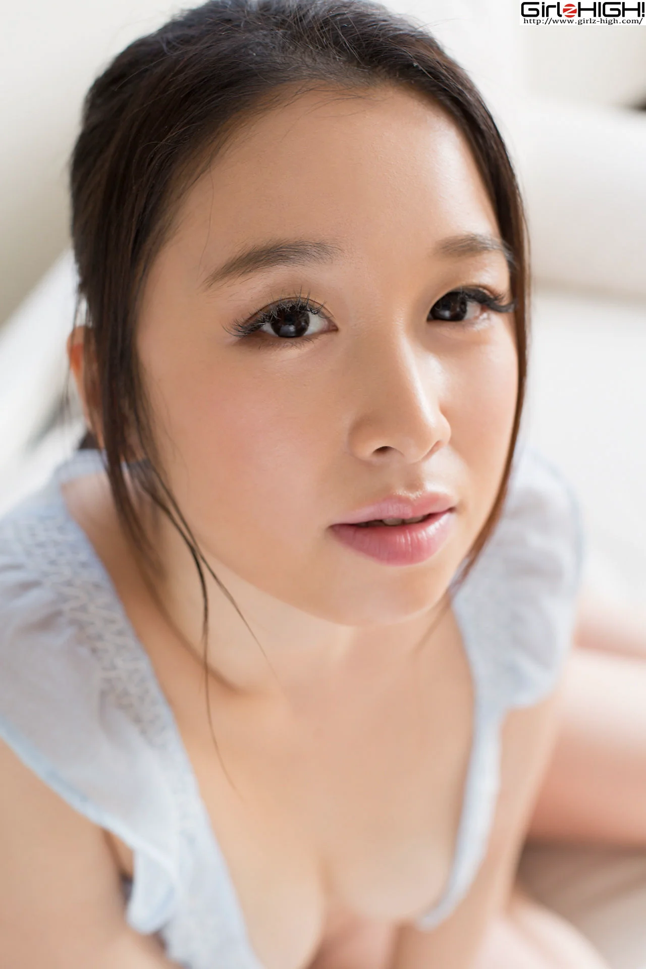 [Girlz-High] 八木沢莉央 – 背心美乳诱惑 – buno_032_002 写真集 - 爱照片
