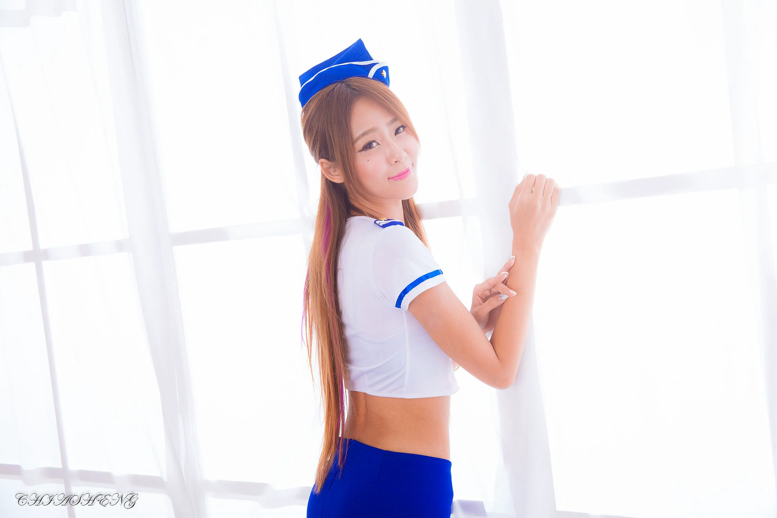 [台湾网红美女] 庄温妮Winnie – 时装棚拍套图合集(3) - 爱照片
