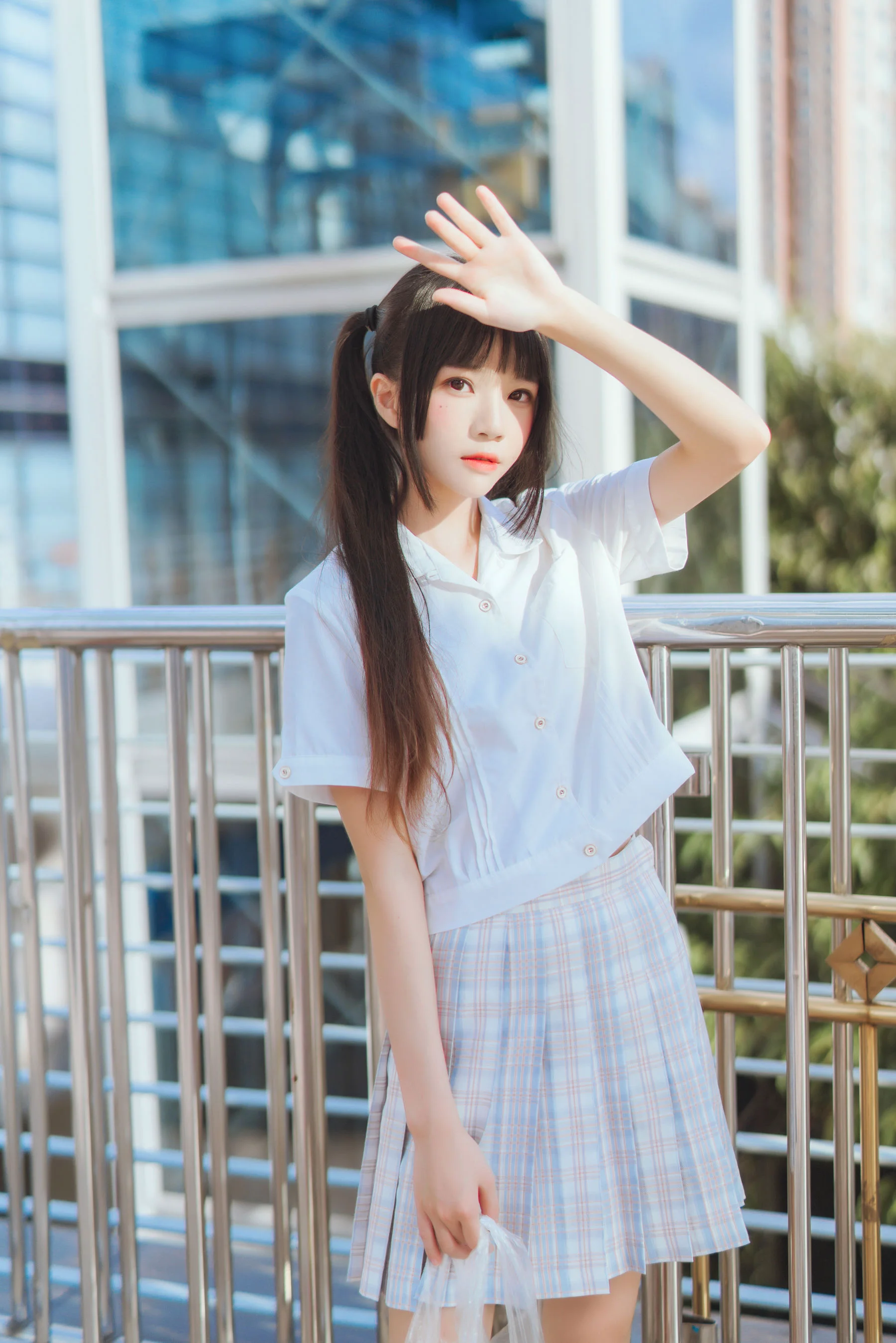 [COS福利] 桜桃喵 – 少女之浅色系 写真套图 - 爱照片