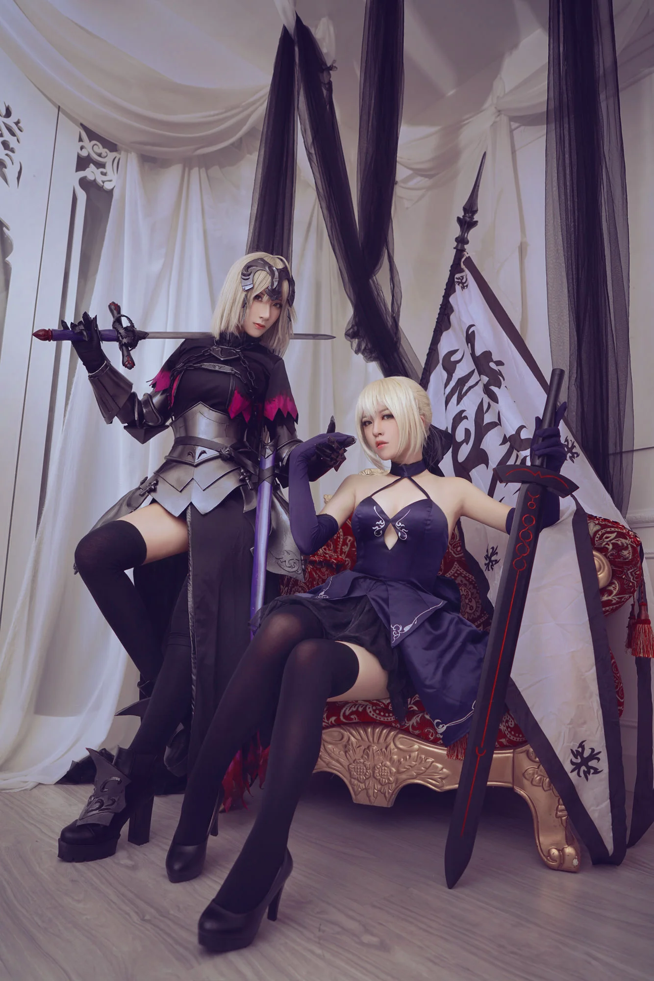 [网红COSER] 半半子&索索sophia – 黑贞1 - 爱照片