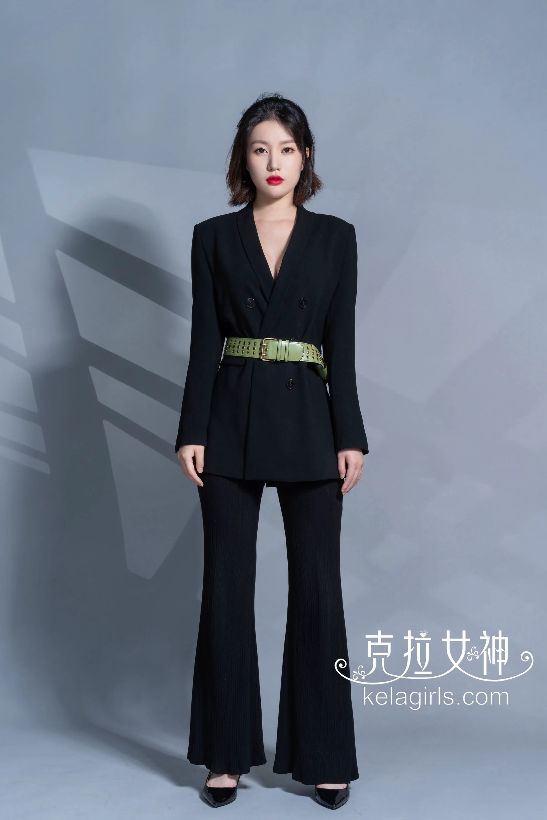 [克拉女神Kelagirls] 宋黛 – 烟里风情 - 爱照片