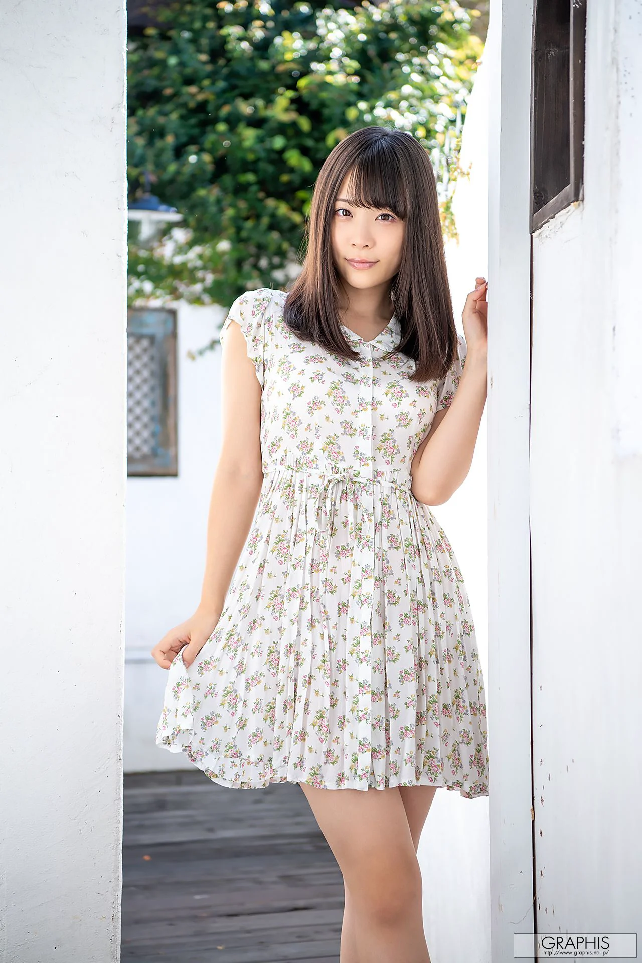 [Graphis] 每日一枚 Hiyori Yoshioka 吉岡ひより 写真集 - 爱照片