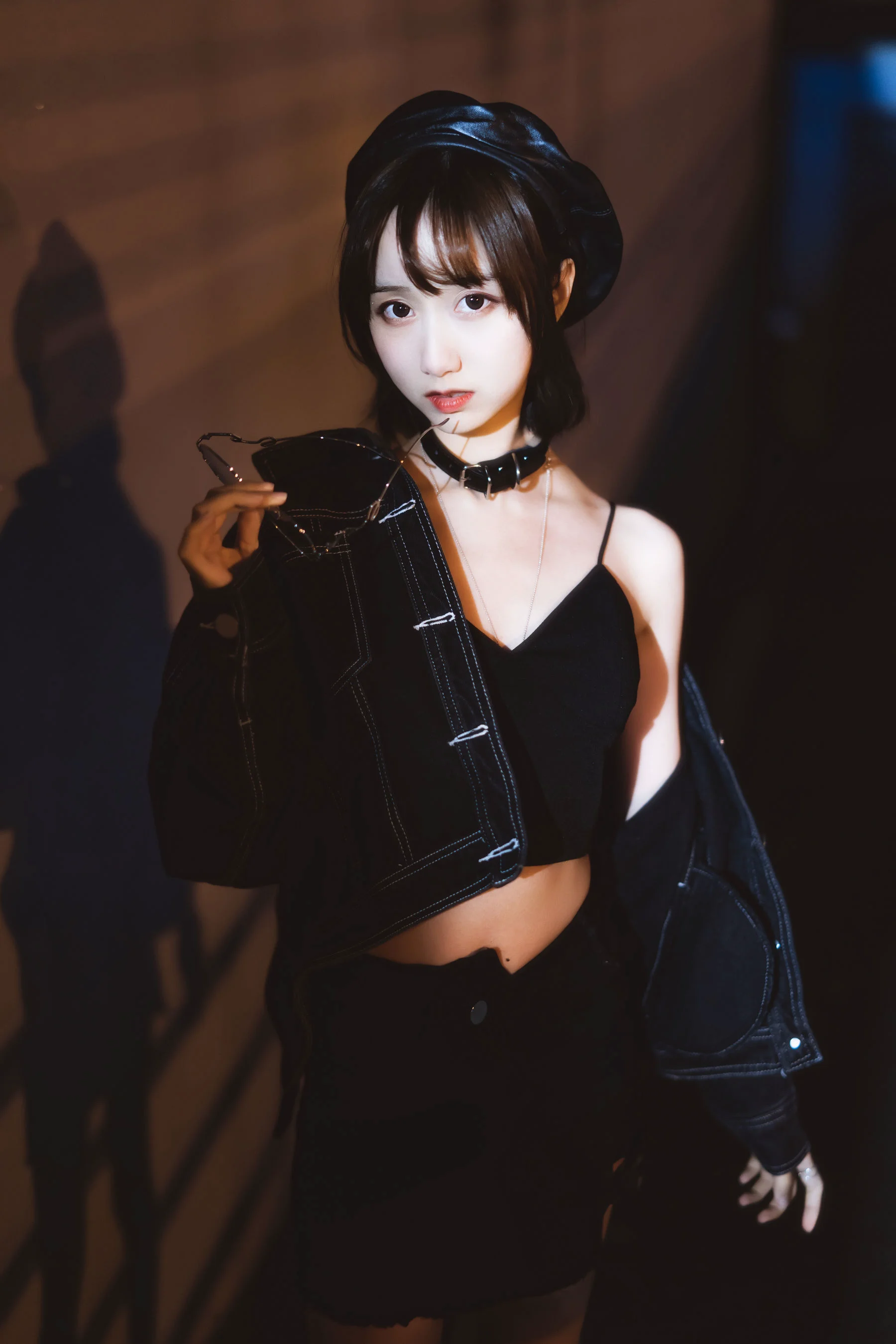 [Cosplay] 木绵绵OwO – 室外短裙 写真集 - 爱照片