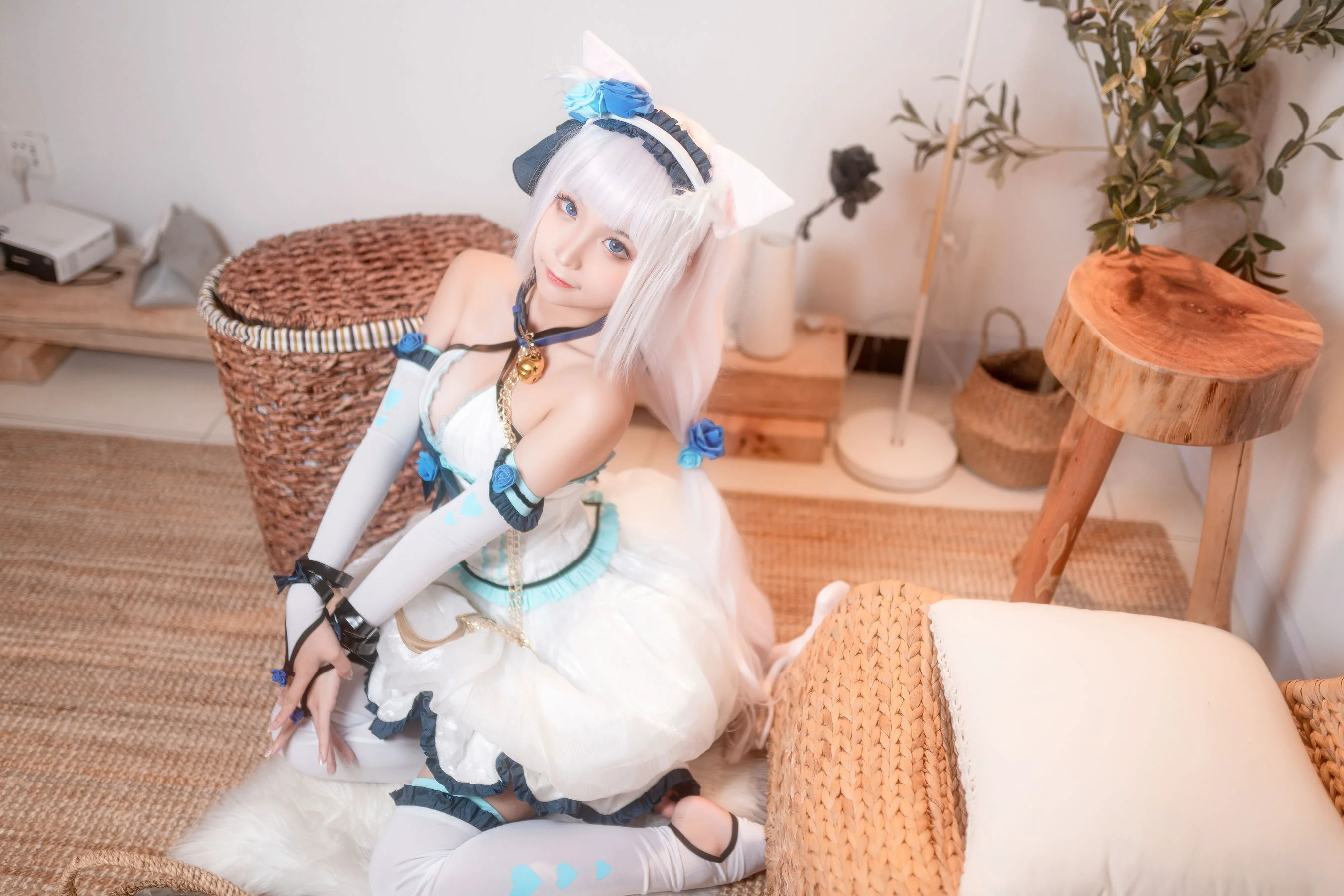 [Cosplay] 动漫博主蠢沫沫 – 香子兰 写真集 - 爱照片