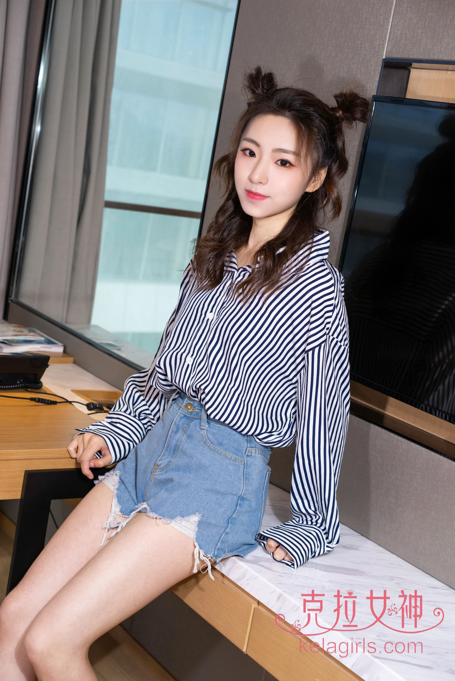 [克拉女神Kelagirls] 吕佳 – 哪吒挑高跟 写真集 - 爱照片