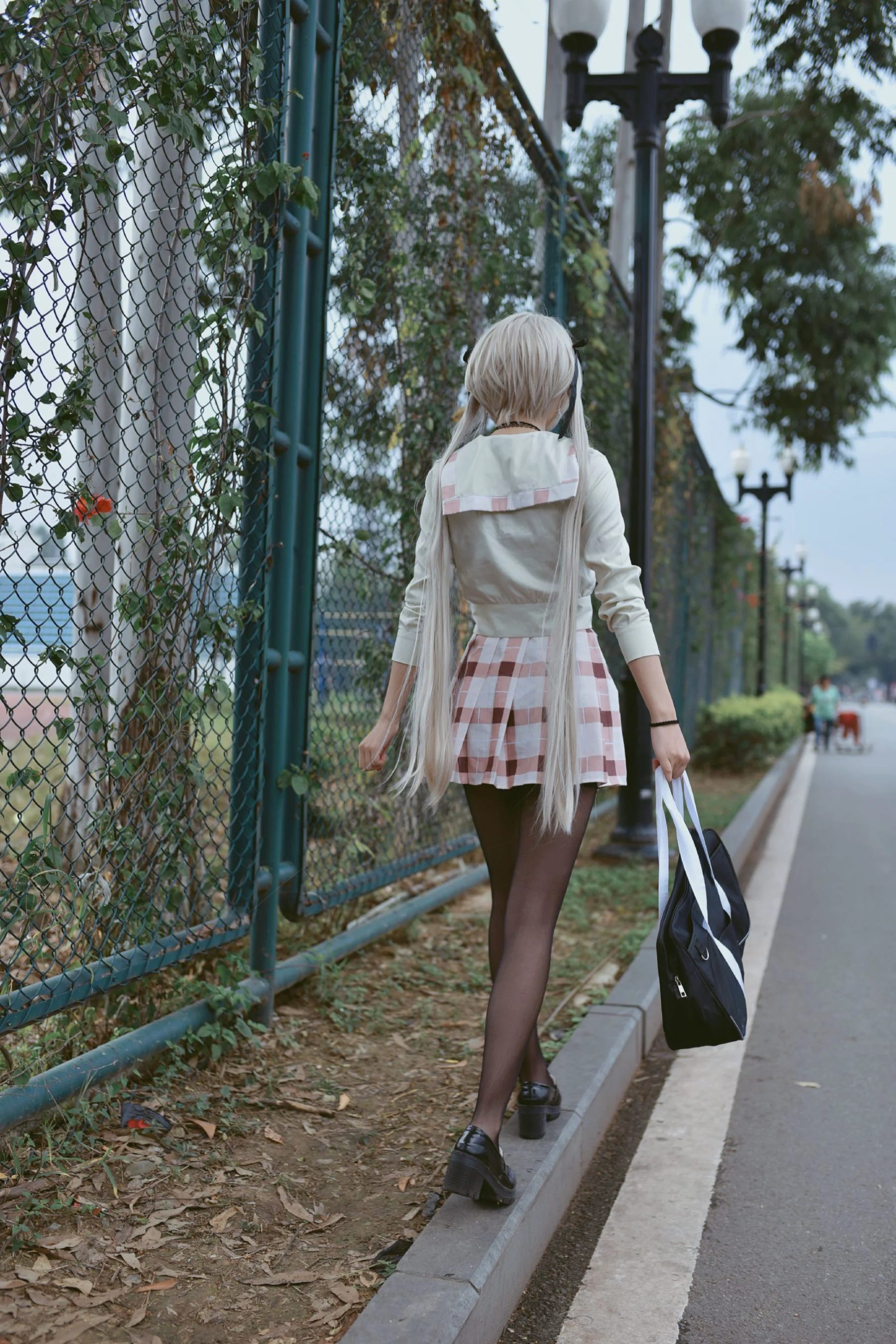 清纯少女五更百鬼 《校服穹》 写真集 - 爱照片