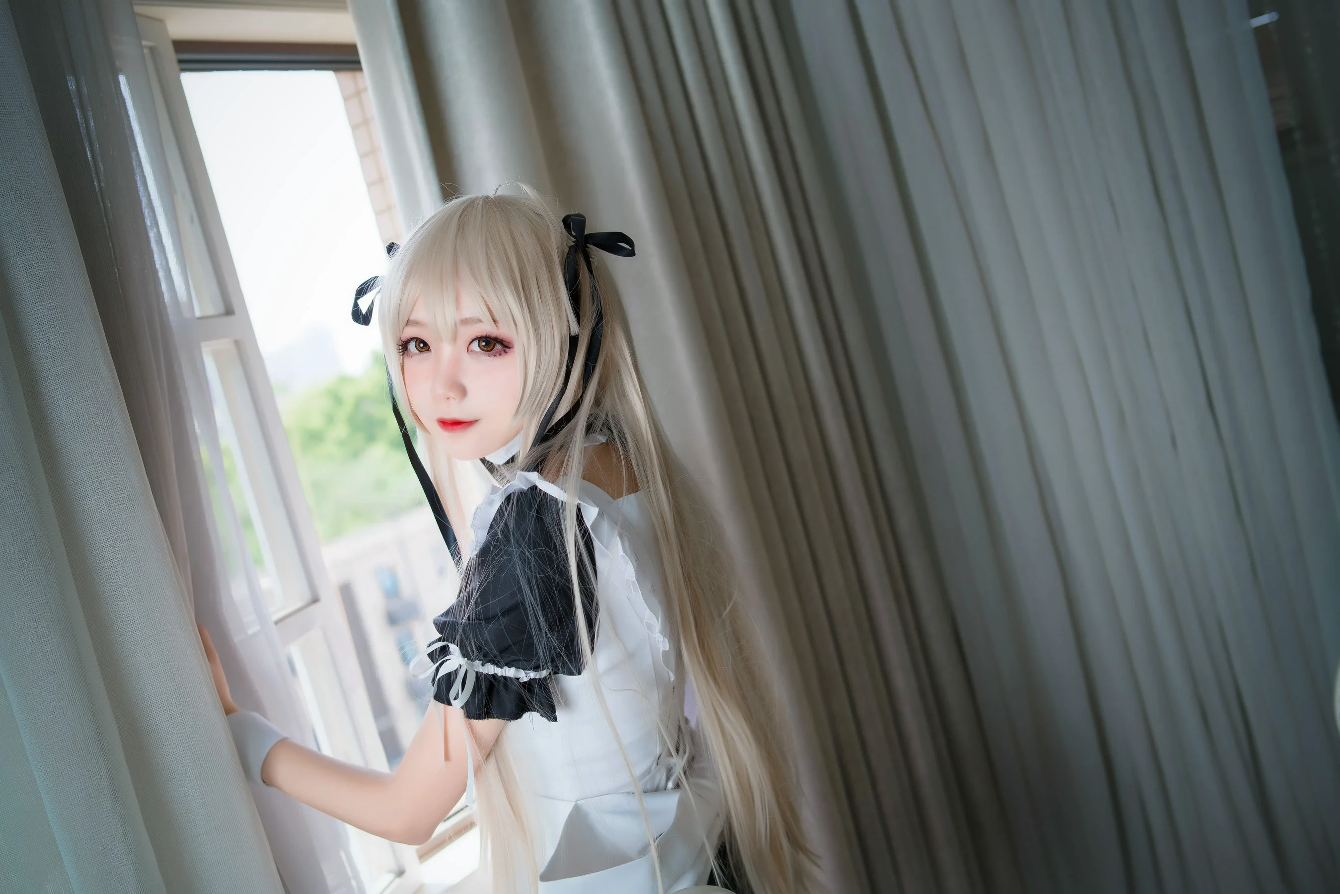 清纯少女五更百鬼 《穹妹女仆》 写真集 - 爱照片