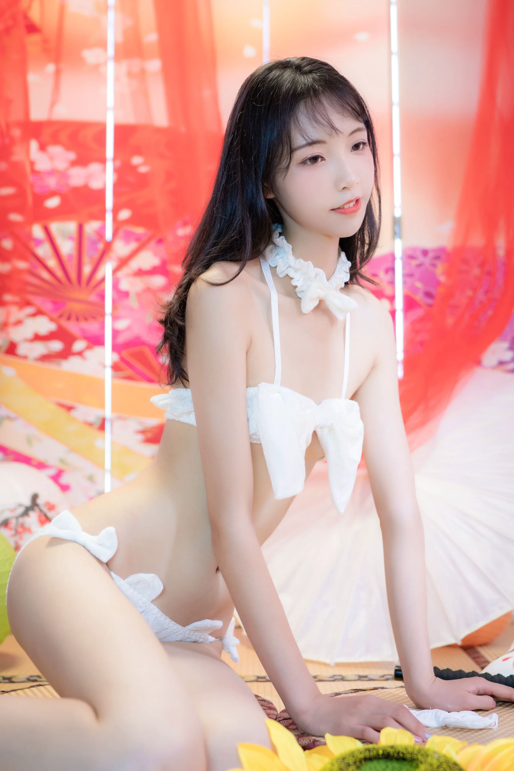 清纯妹子西瓜 《白猫咪内衣》 写真集 - 爱照片