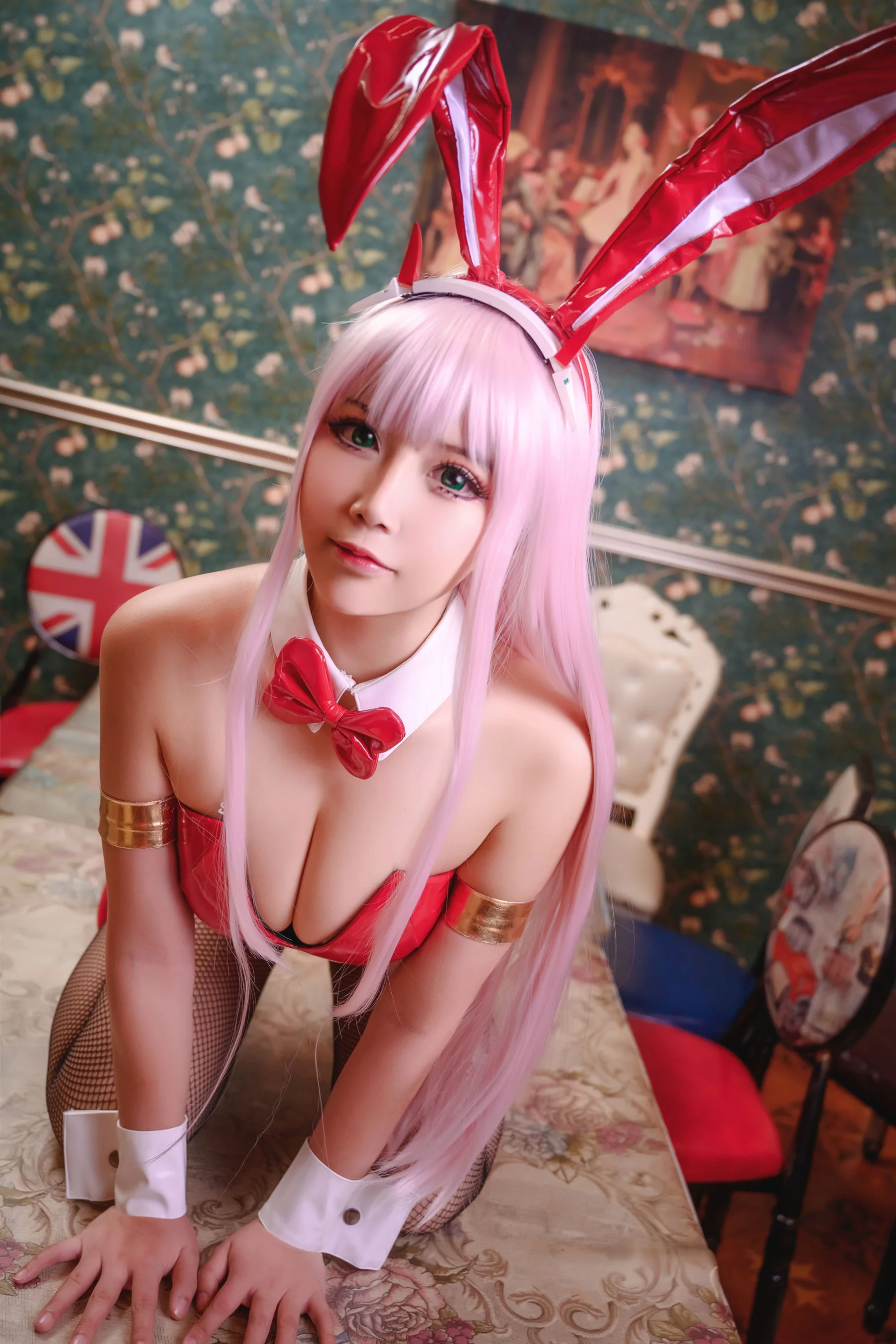 二次元妹子抱走莫子aa 《黑网兔女郎》 写真集 - 爱照片