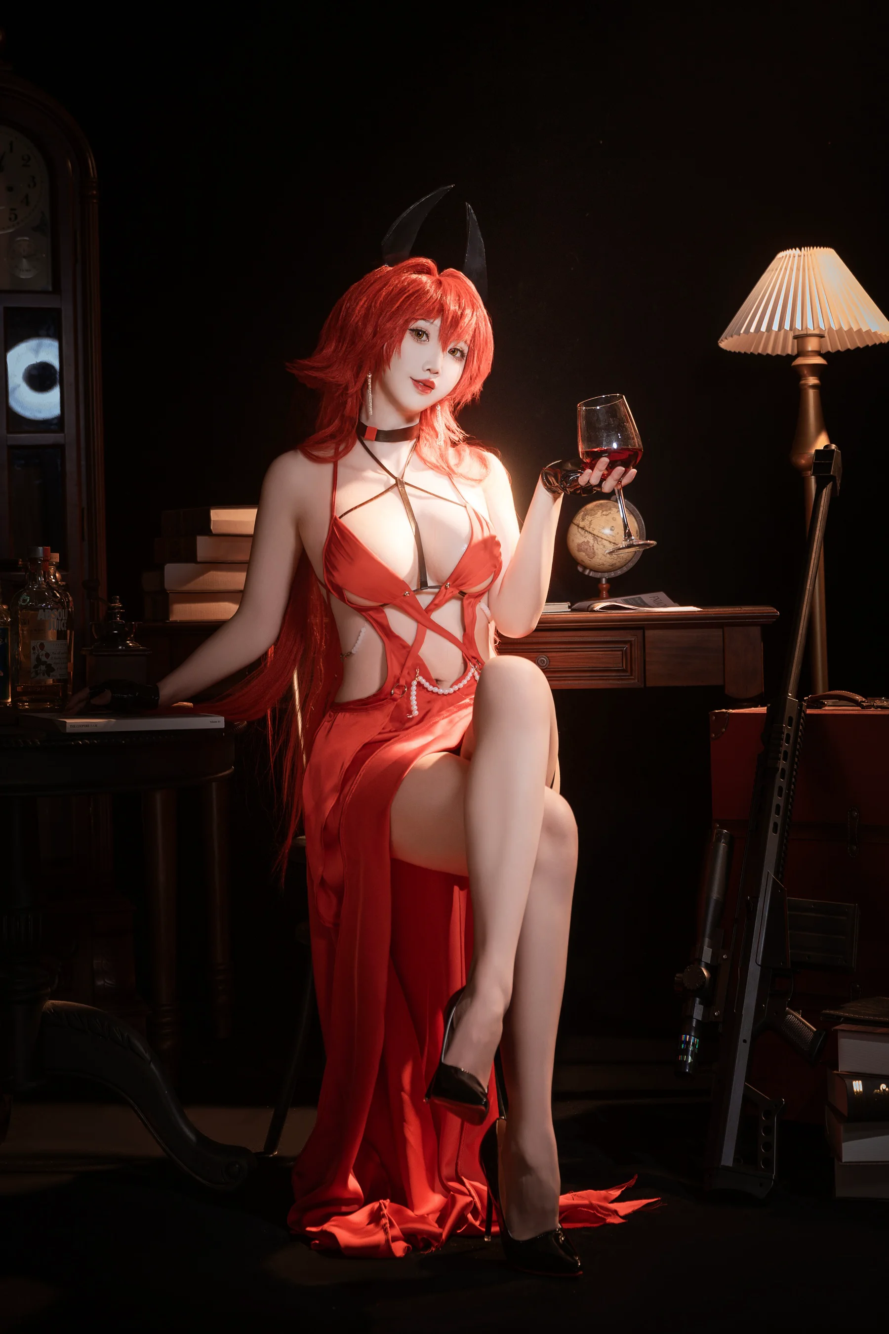 面饼仙儿 – Nikke 小红帽礼服 - 爱照片