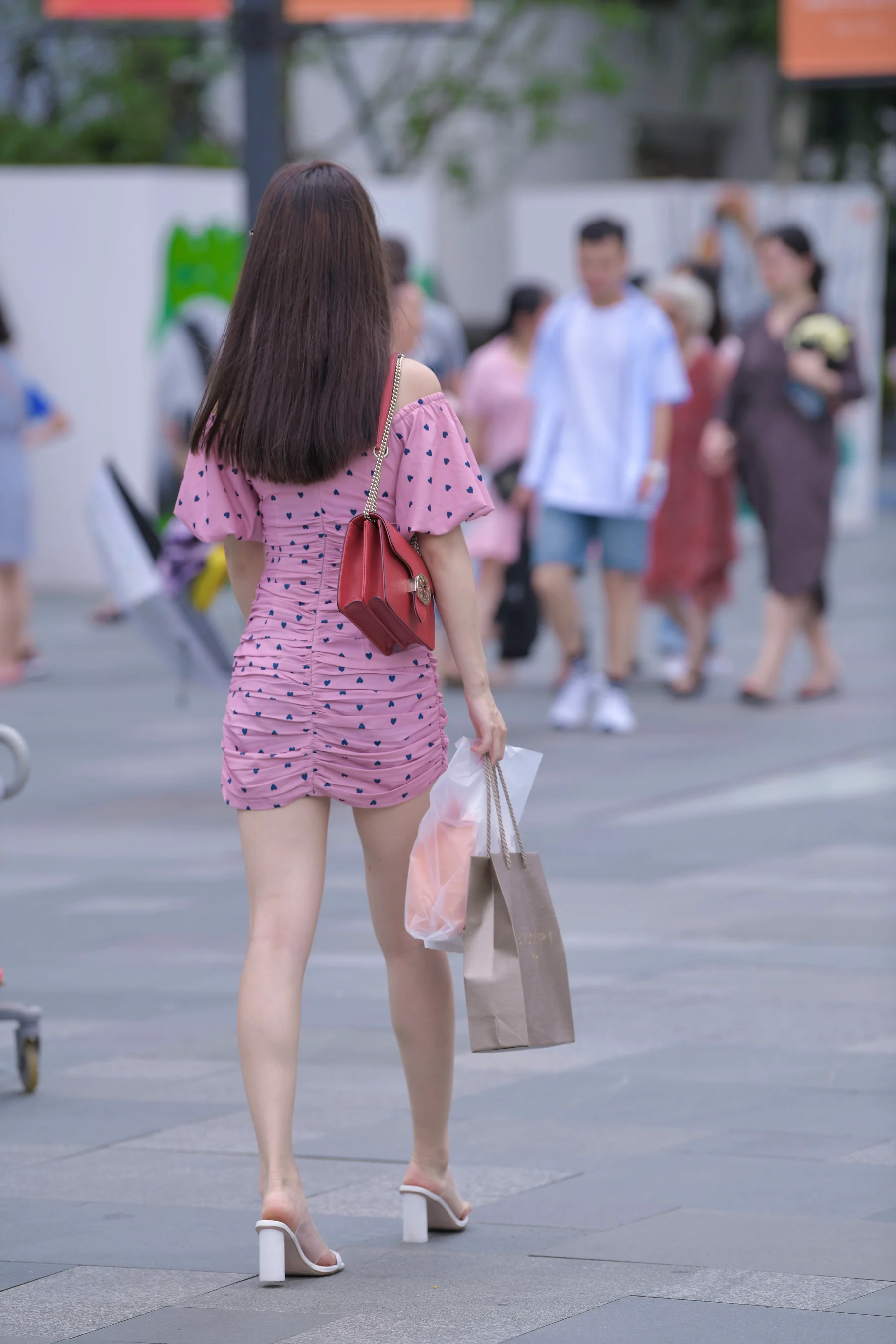 摄神街拍作品 – 好羡慕啊，这个辣妈真的好 写真 - 爱照片