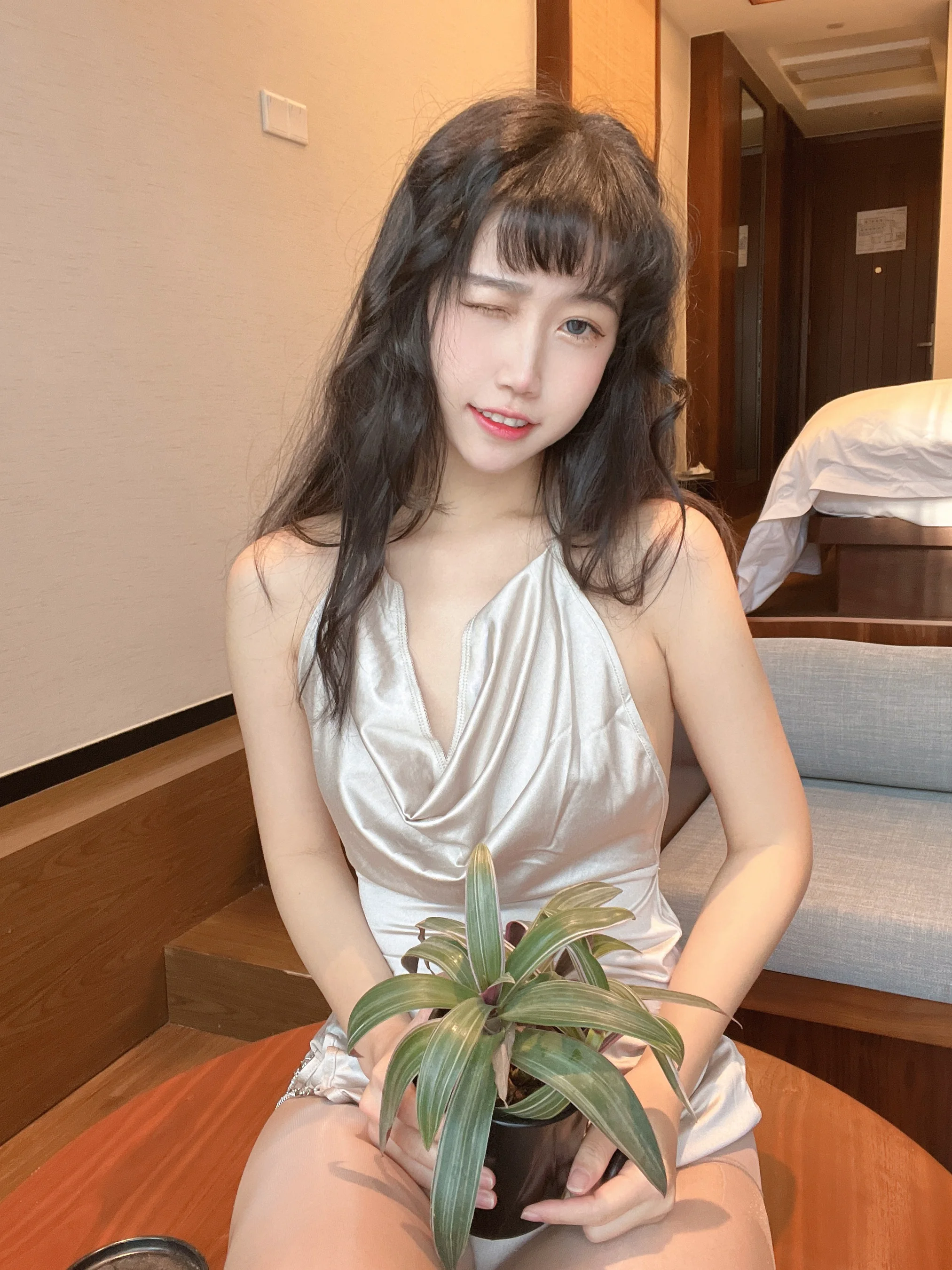 不呆猫 – 浴室人妻 - 爱照片