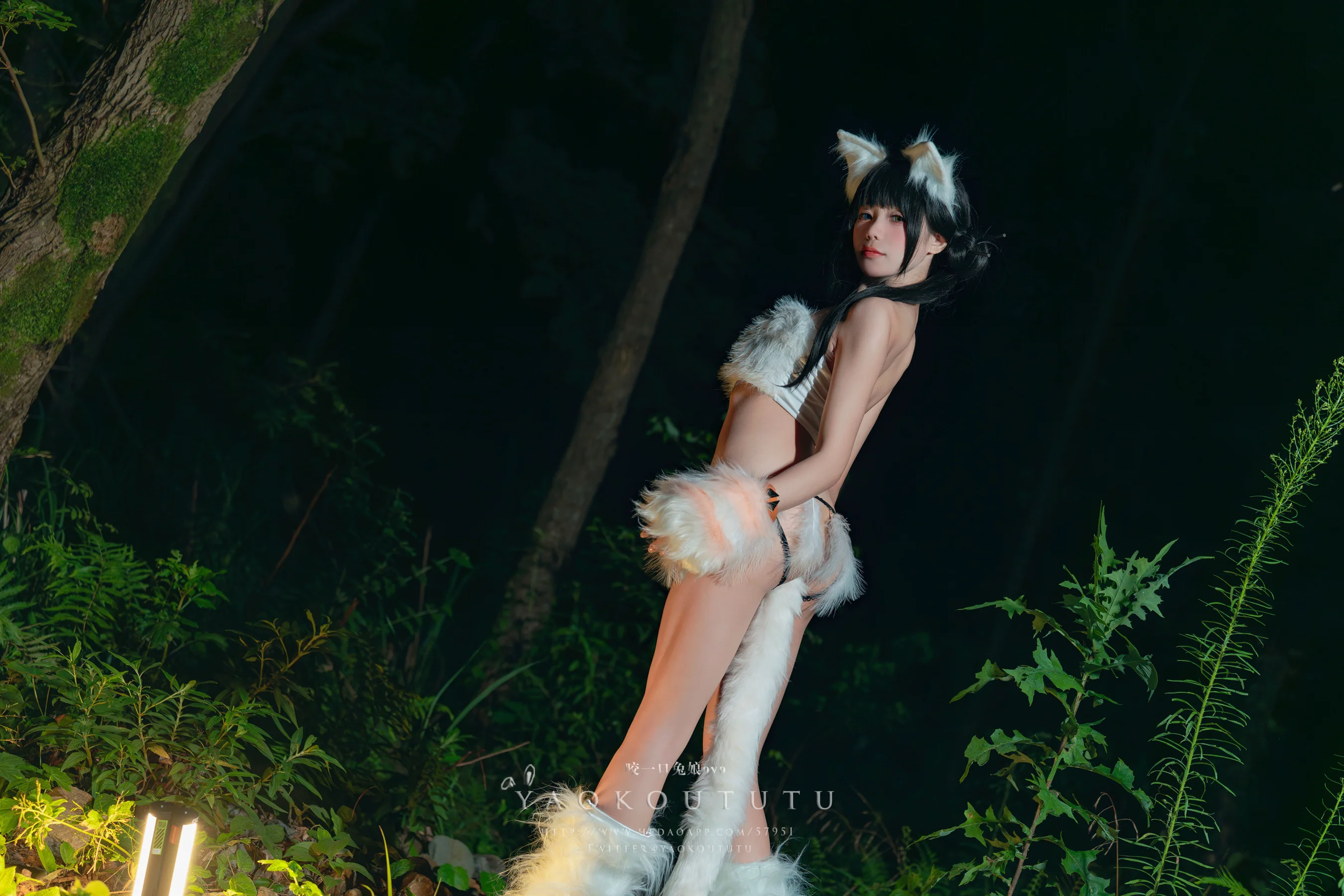 咬一口兔娘 – 八月订阅『狐灵』&LIKEY - 爱照片
