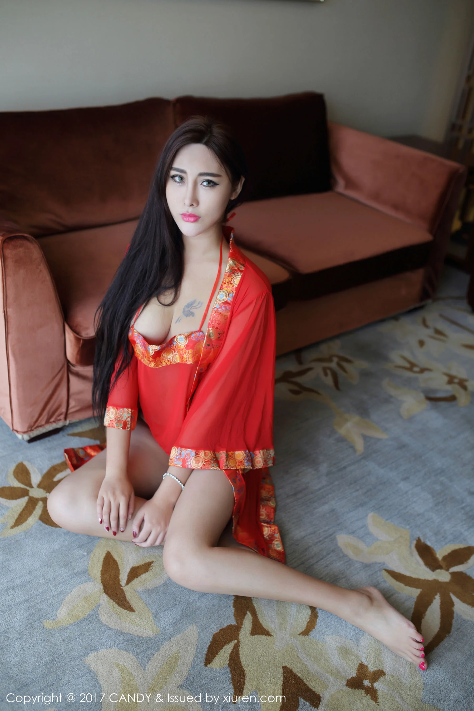 FoxYini孟狐狸《冬日里绽放的桃花》 [糖果画报CANDY] Vol.006 写真集 - 爱照片