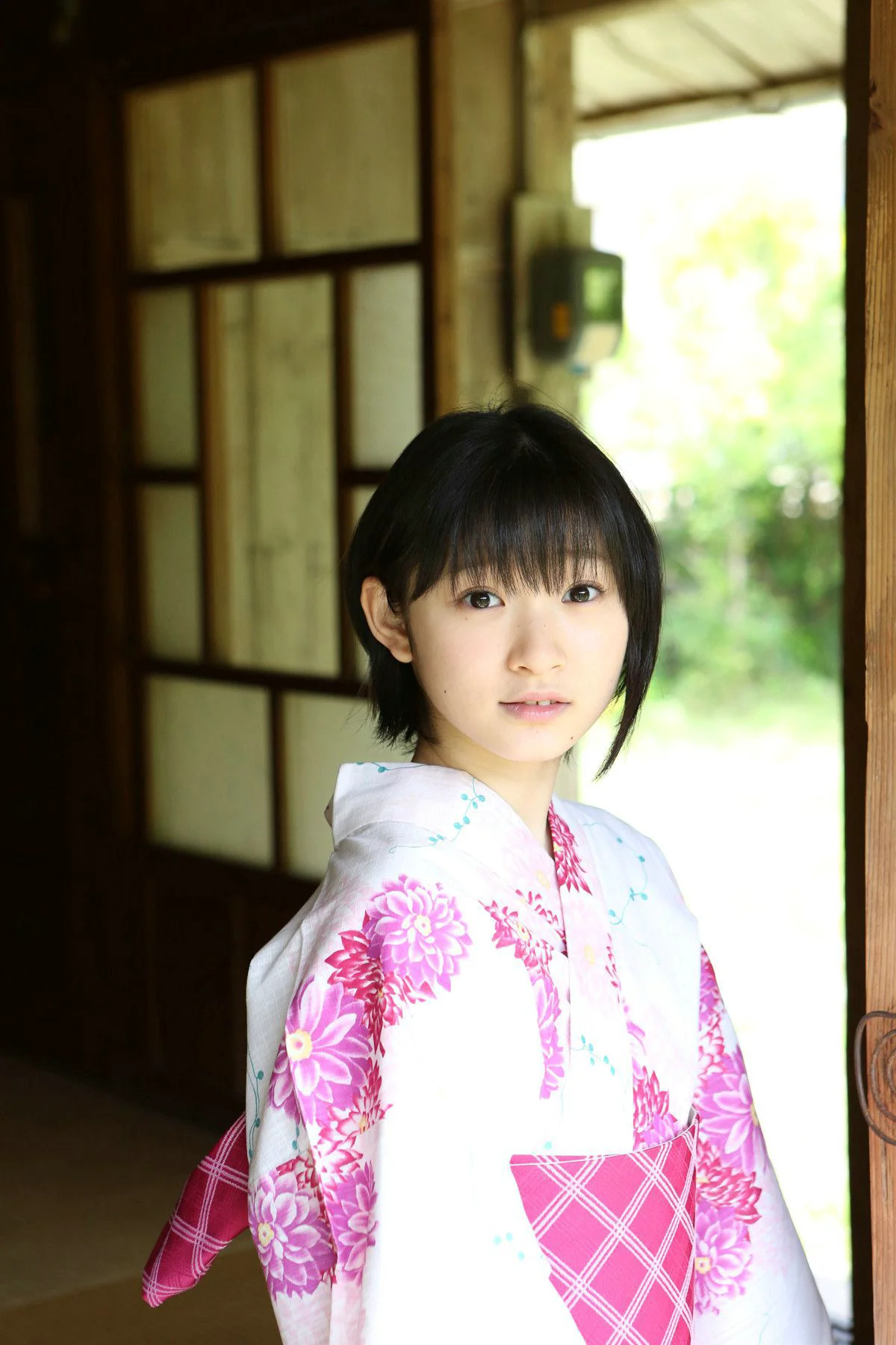 宮本佳林 Karin Miyamoto [Hello! Project Digital Books] Vol.130 写真集 - 爱照片