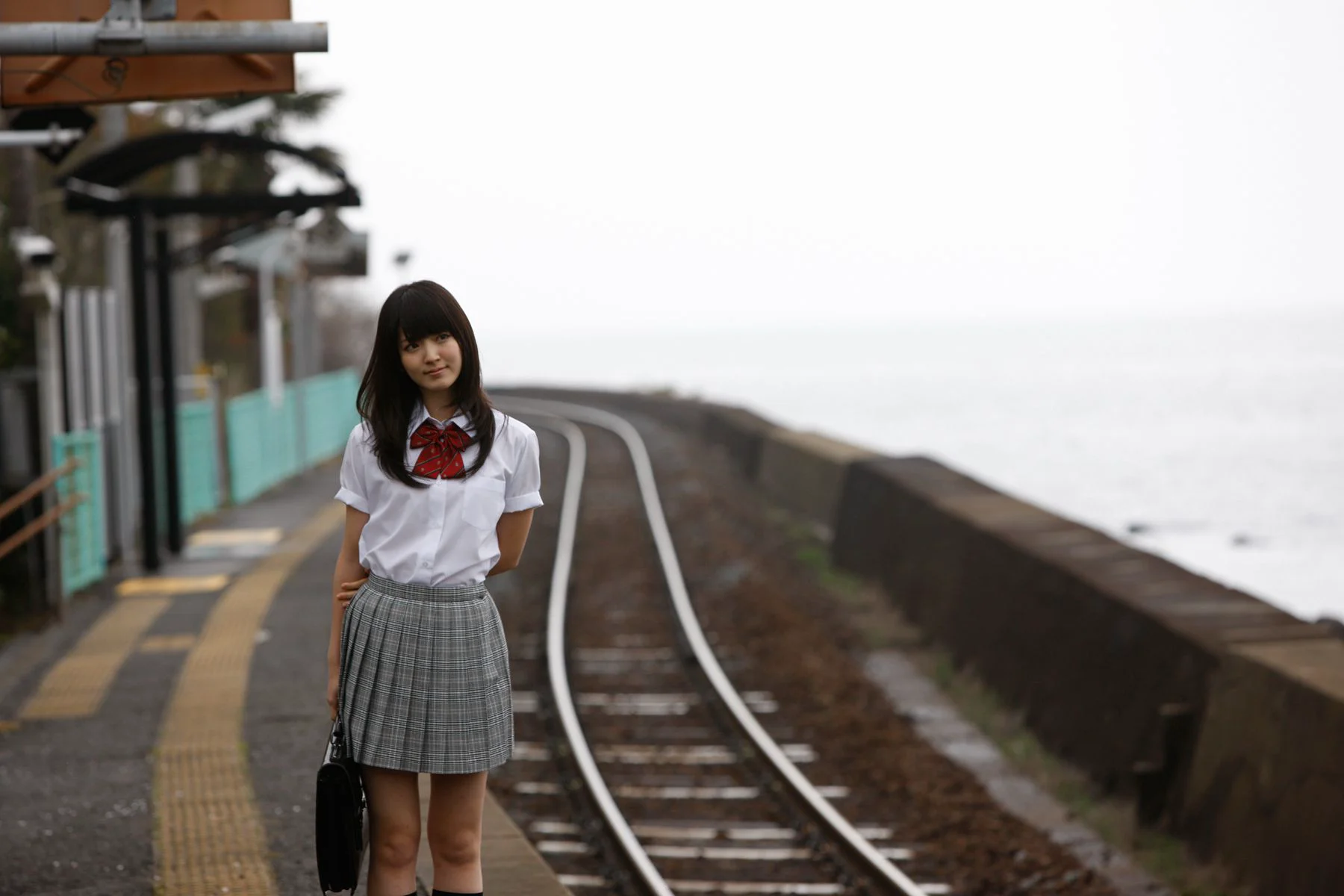 Airi Suzuki 鈴木愛理 [Hello! Project Digital Books] Vol.106 写真集 - 爱照片