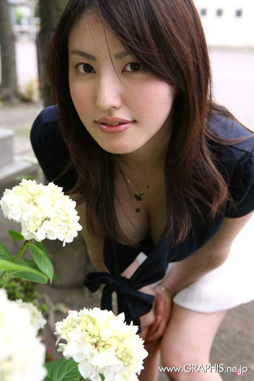 Takako Kitahara 北原多香子 [Graphis] First Gravure 初脱ぎ娘 写真集 - 爱照片