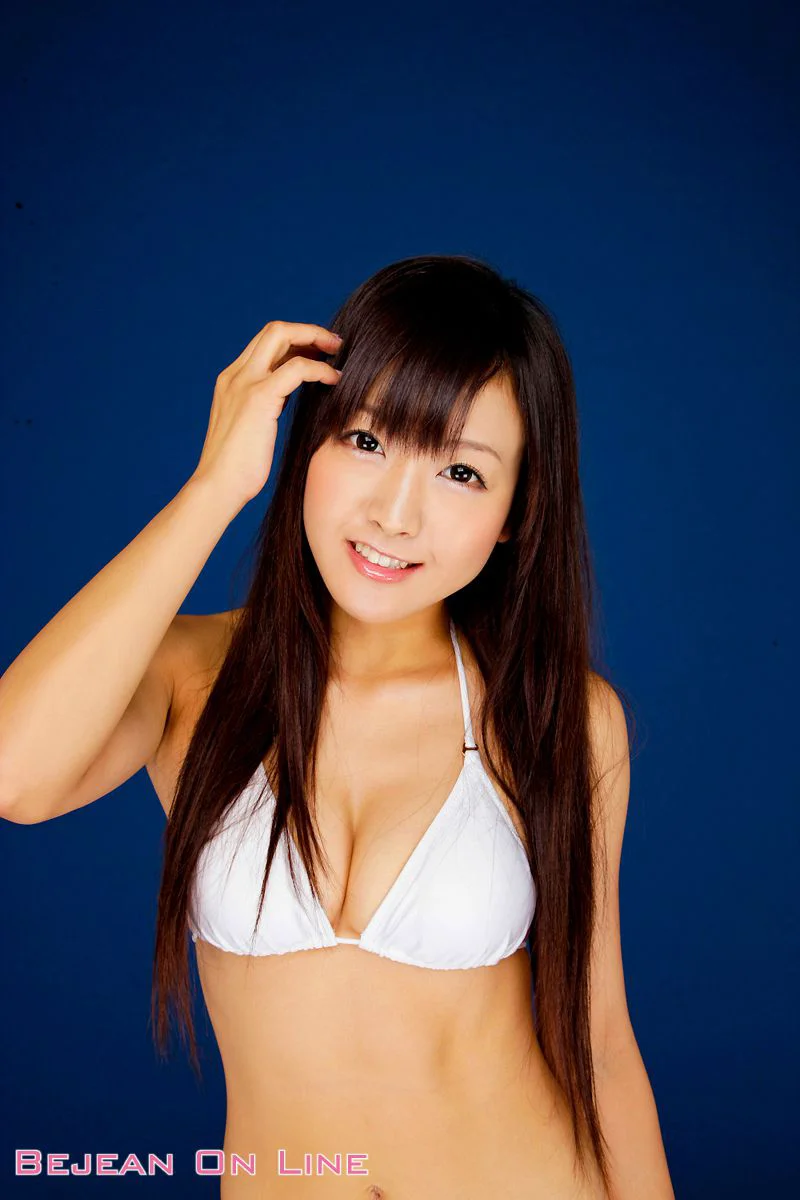 白娘隊 Megumi Fukunaga 福永愛美 [Bejean On Line] 写真集 - 爱照片