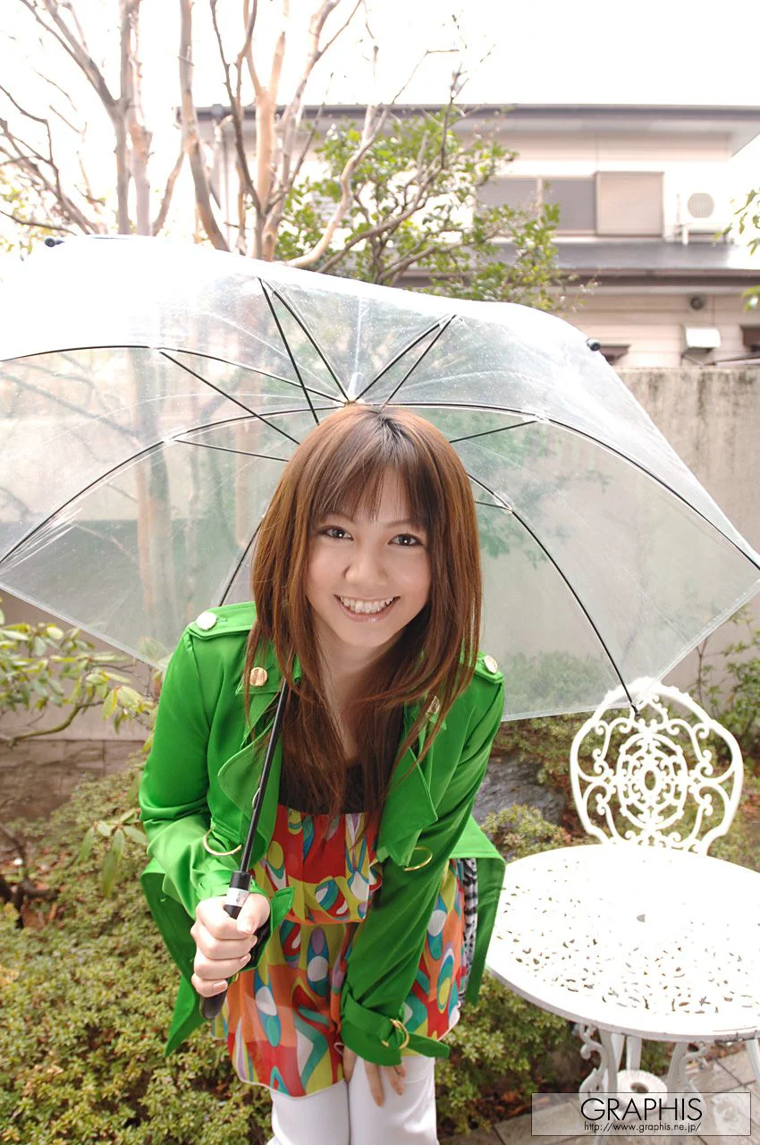 小坂めぐる/小坂惠《Fountain》 [Graphis] Gals 写真集 - 爱照片
