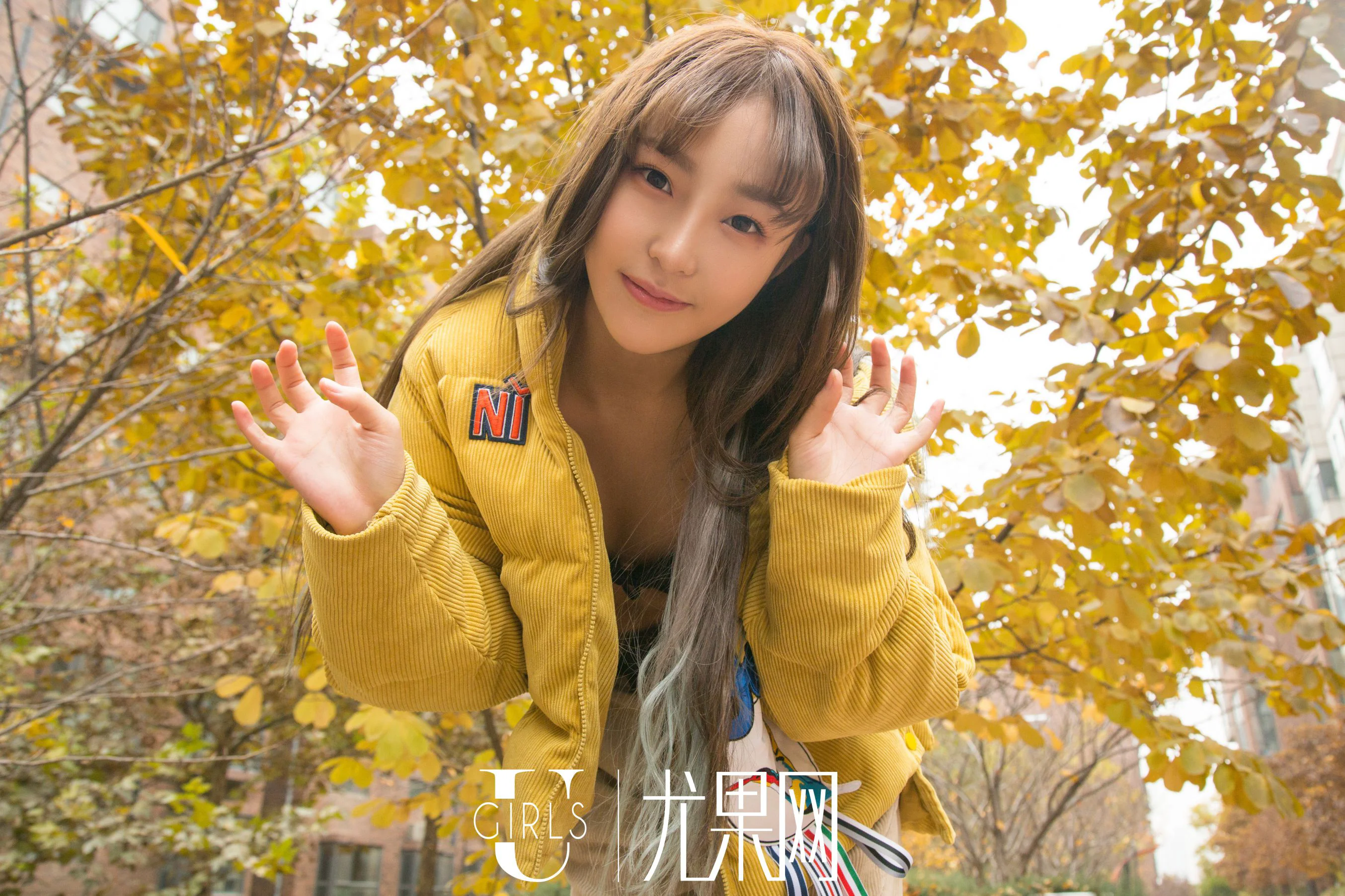 [尤果网] U248 含含《邻家小妹》写真集 - 爱照片
