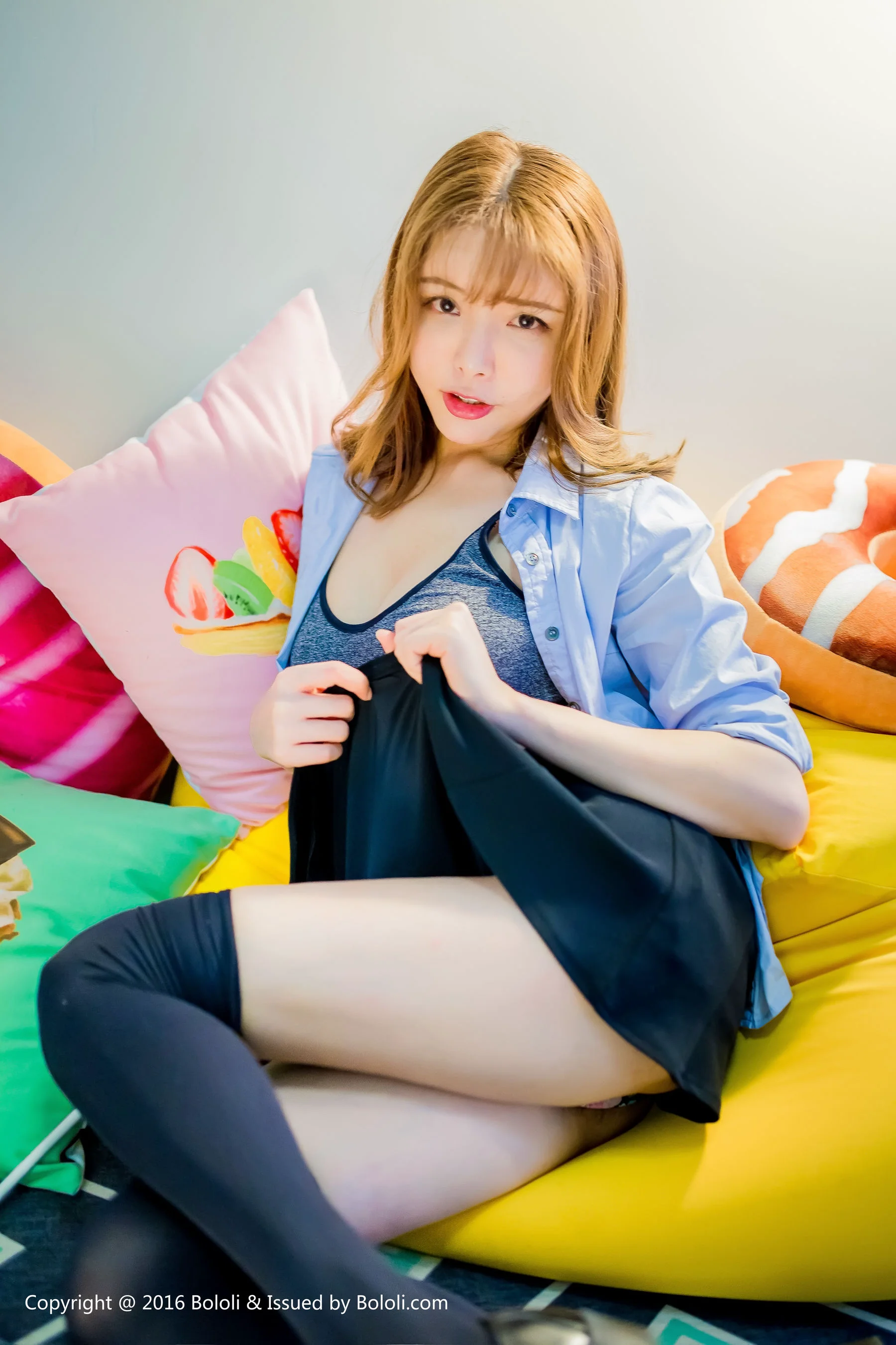 夏小秋秋秋《早熟少女青春の诱惑》 [Bololi波萝社] BOL.069 写真集 - 爱照片
