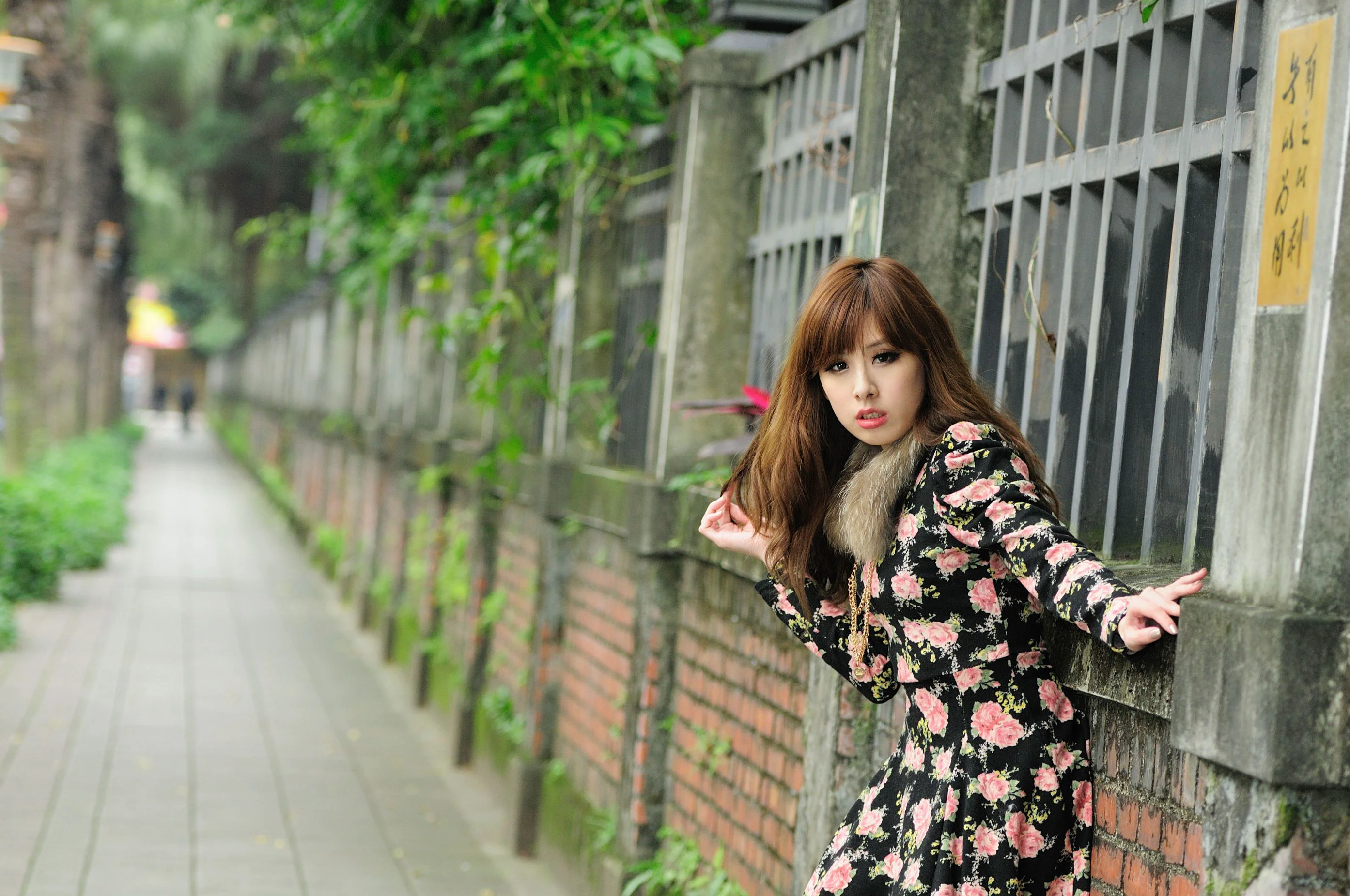 台湾美女模特小米Kate su清新街拍写真集图片 - 爱照片