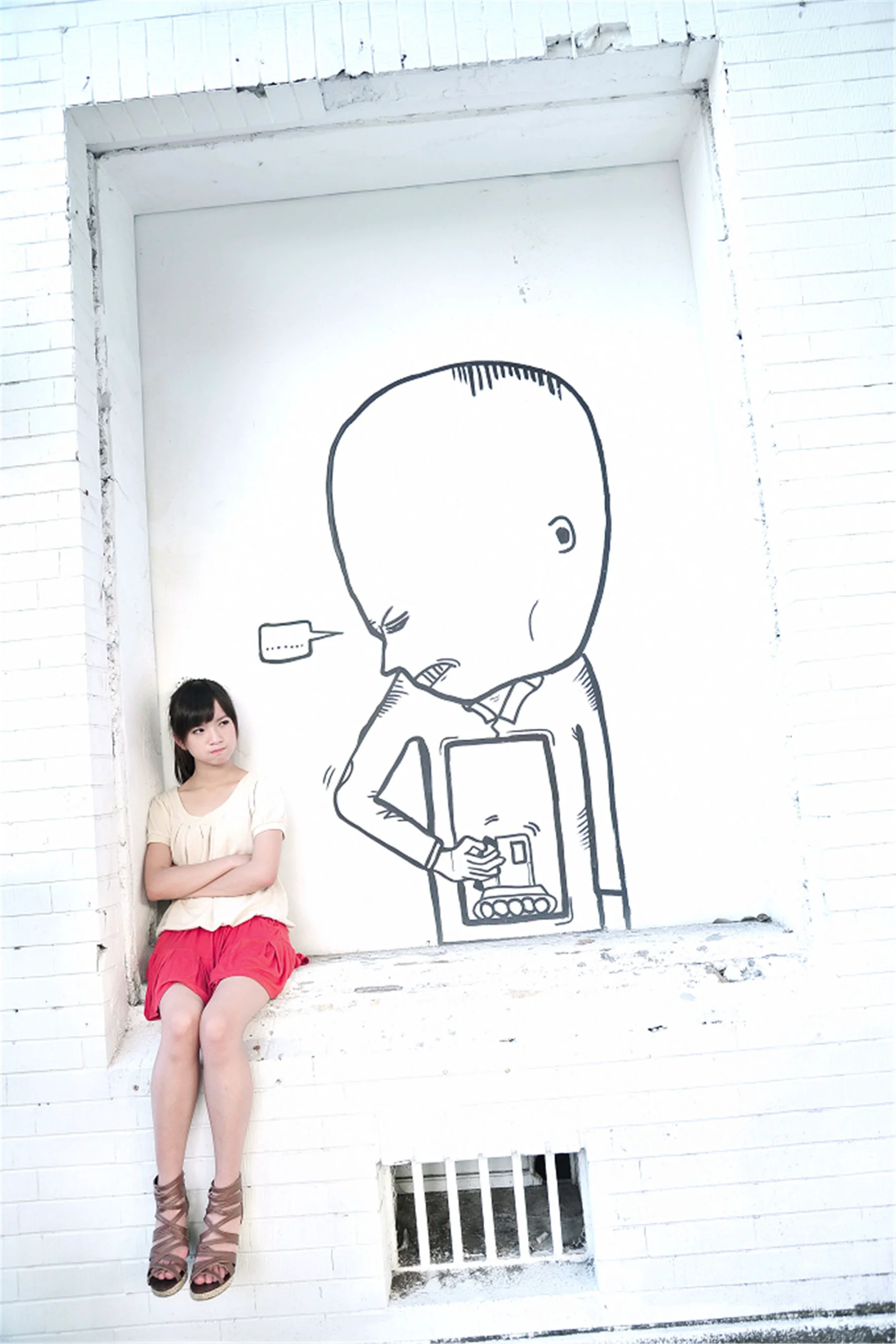 台湾美少女小敬(虞成敬)《逸仙公园外拍》写真集 - 爱照片
