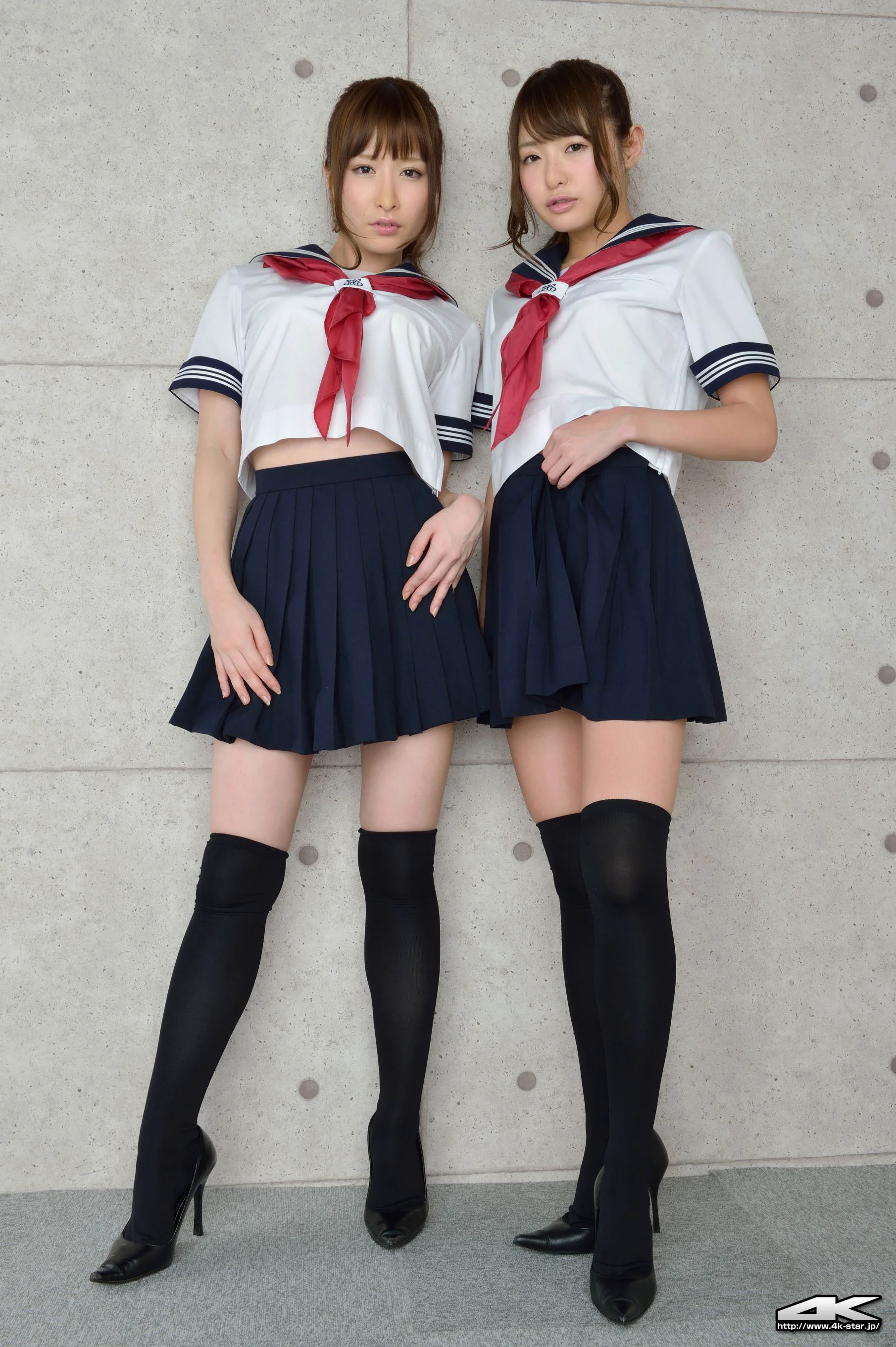[4K-STAR] NO.00109 Yoshimi sisters 吉見姐妹 School Girl 学生装 写真集 - 爱照片