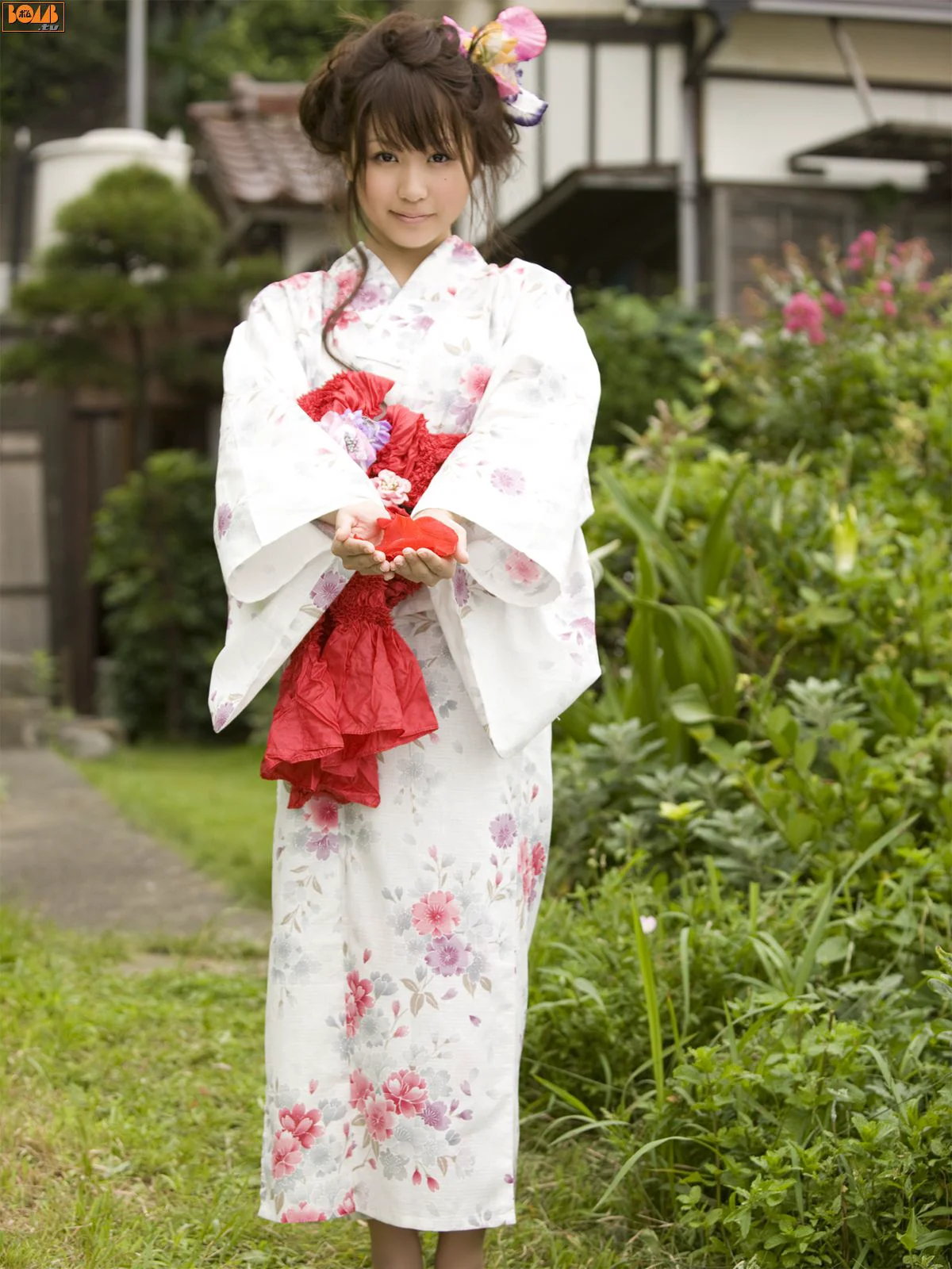 [Bomb.TV] 2008年11月刊 西田麻衣 Mai Nishida 写真集 - 爱照片