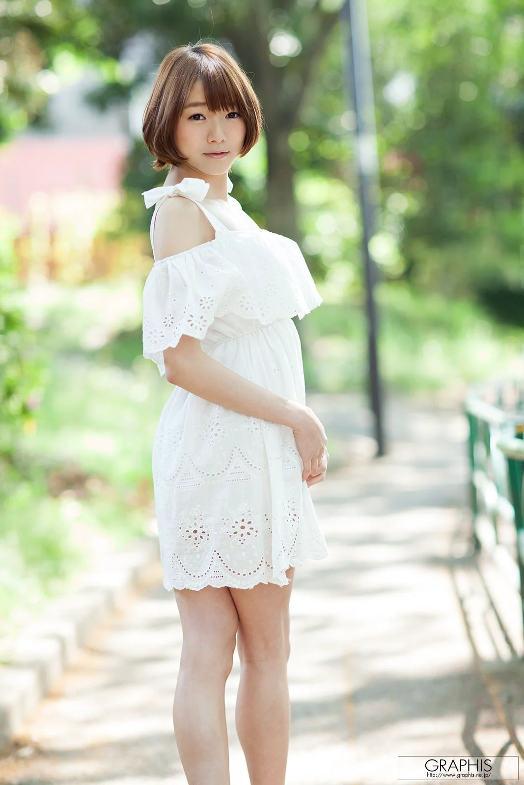 涼川絢音/凉川绚音 [Graphis] First Gravure 初脱ぎ娘 写真集 - 爱照片
