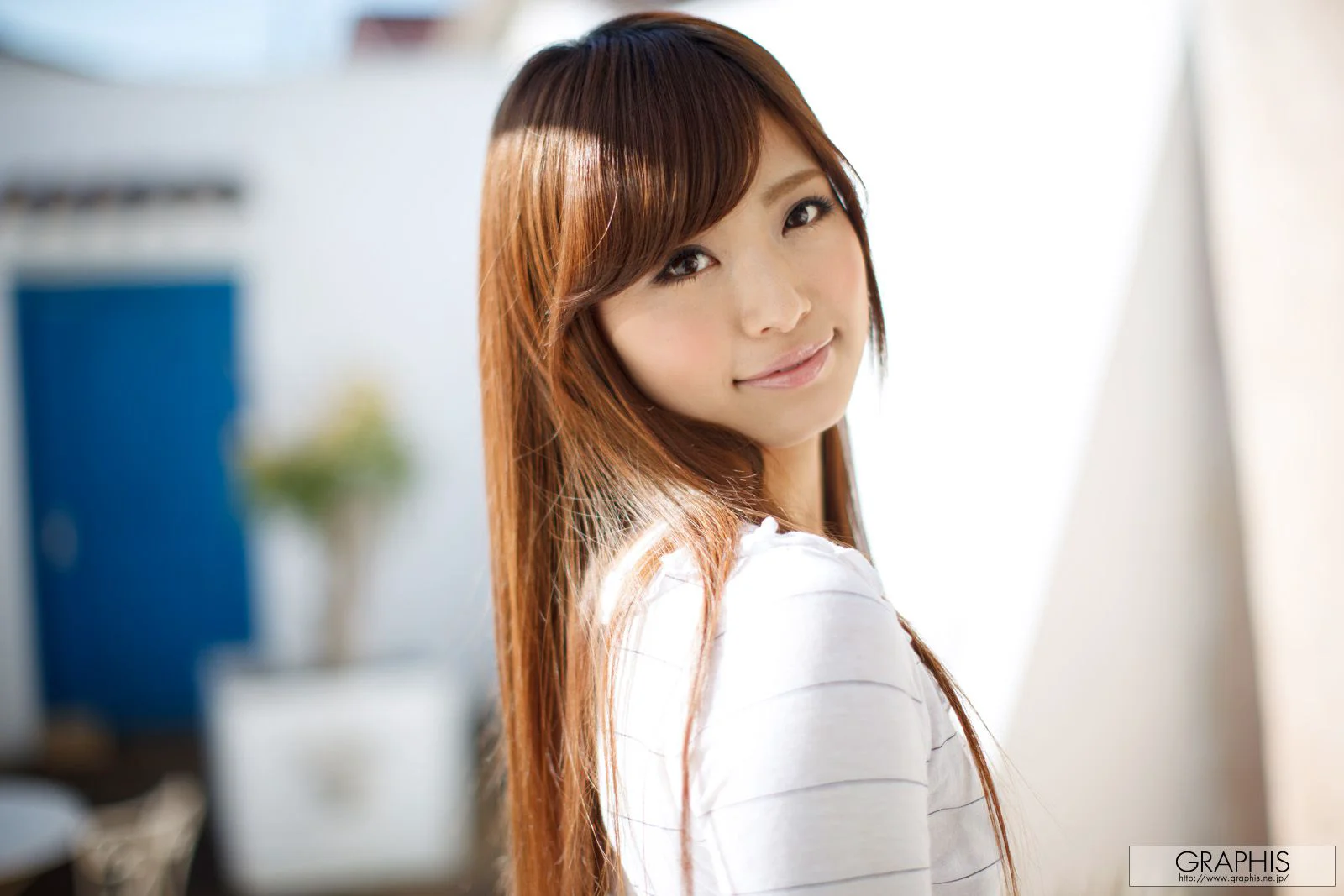 Harumi Tachibana 立花陽未/立花はるみ [Graphis] First Gravure 初脱ぎ娘 写真集 - 爱照片