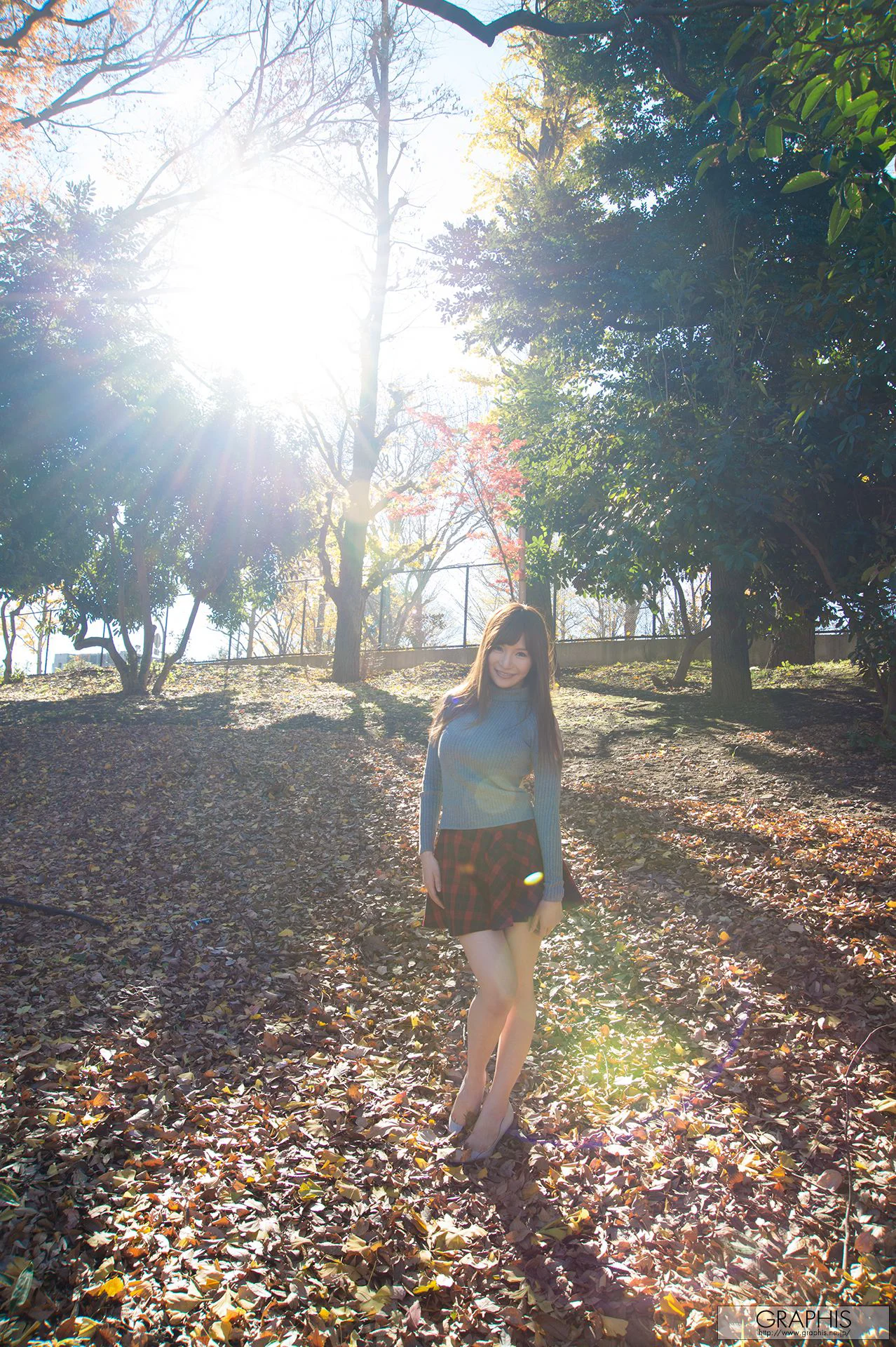 Aoi 葵『Float On』 [Graphis] Gals 写真集 - 爱照片