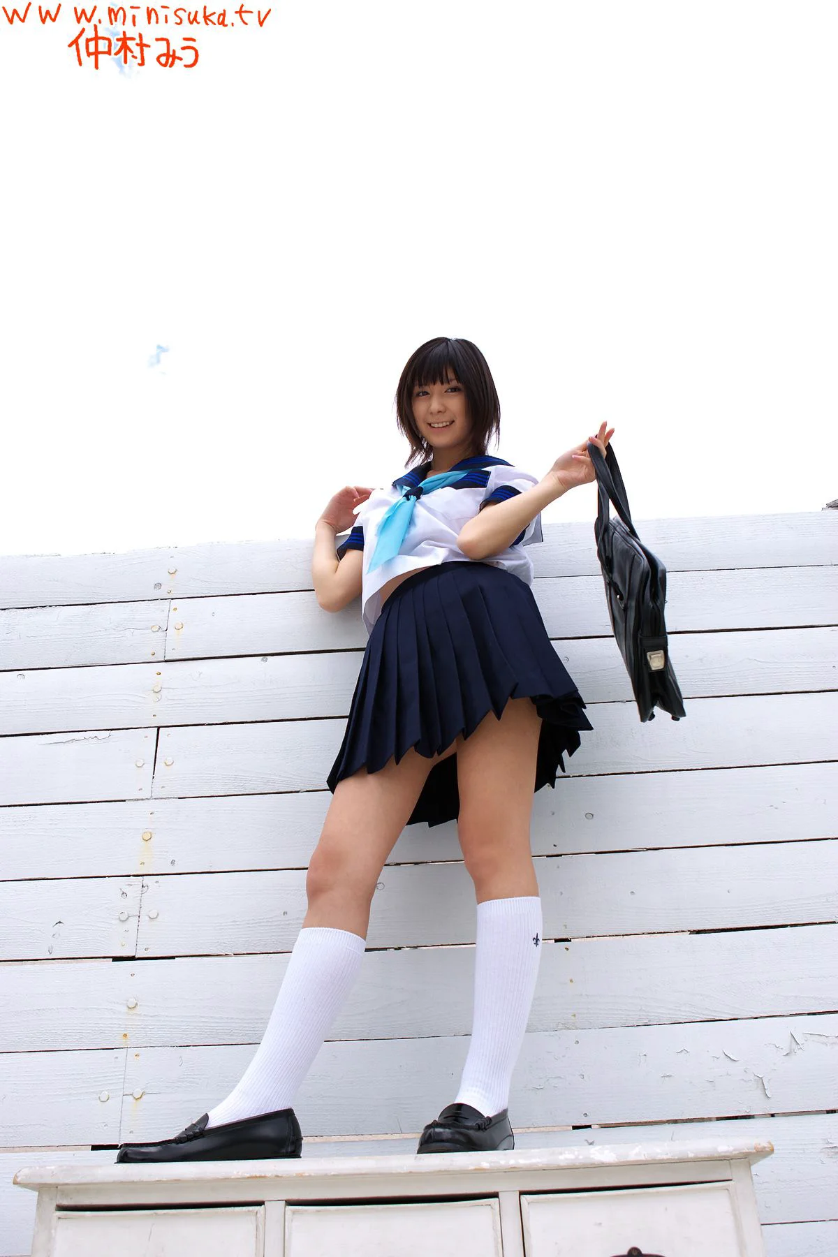 Miu Nakamura 仲村みう 第四部 [Minisuka.tv] 写真集 - 爱照片