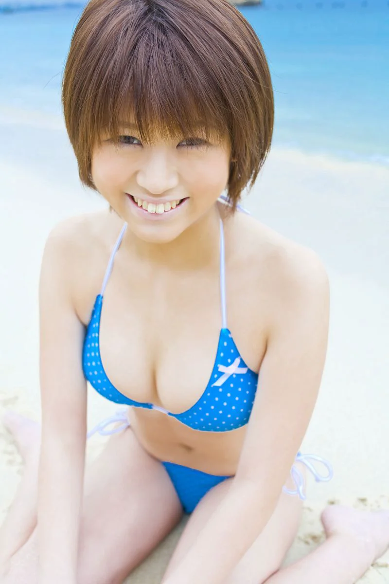 小阪由佳 《Yuka Days》[For-side] 写真集 - 爱照片